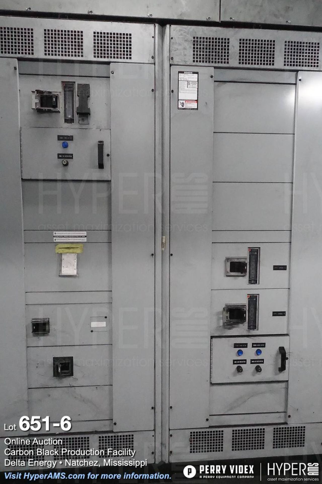 Large lot of MCC centers, electrical controls, breakers and building power components - Image 6 of 75