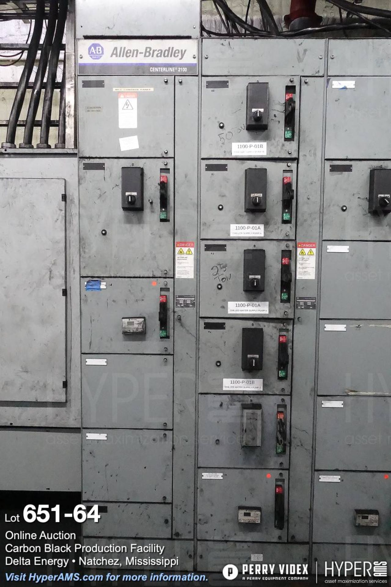 Large lot of MCC centers, electrical controls, breakers and building power components - Image 64 of 75