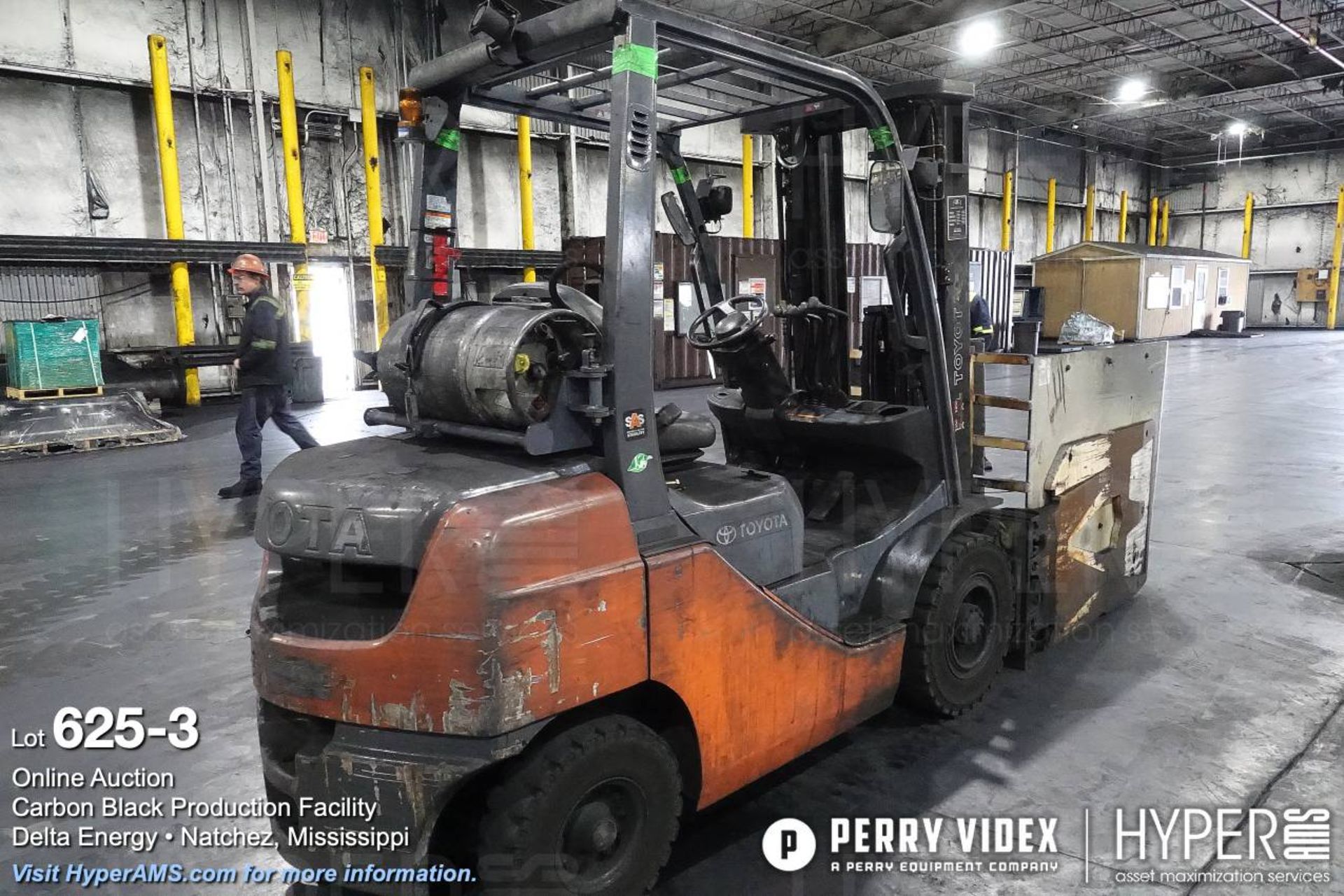 Toyota 4000# LP forklift 8FGU20 - Image 3 of 8