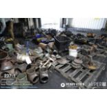 (Lot) misc. pipe fittings, flanges, caps, etc.