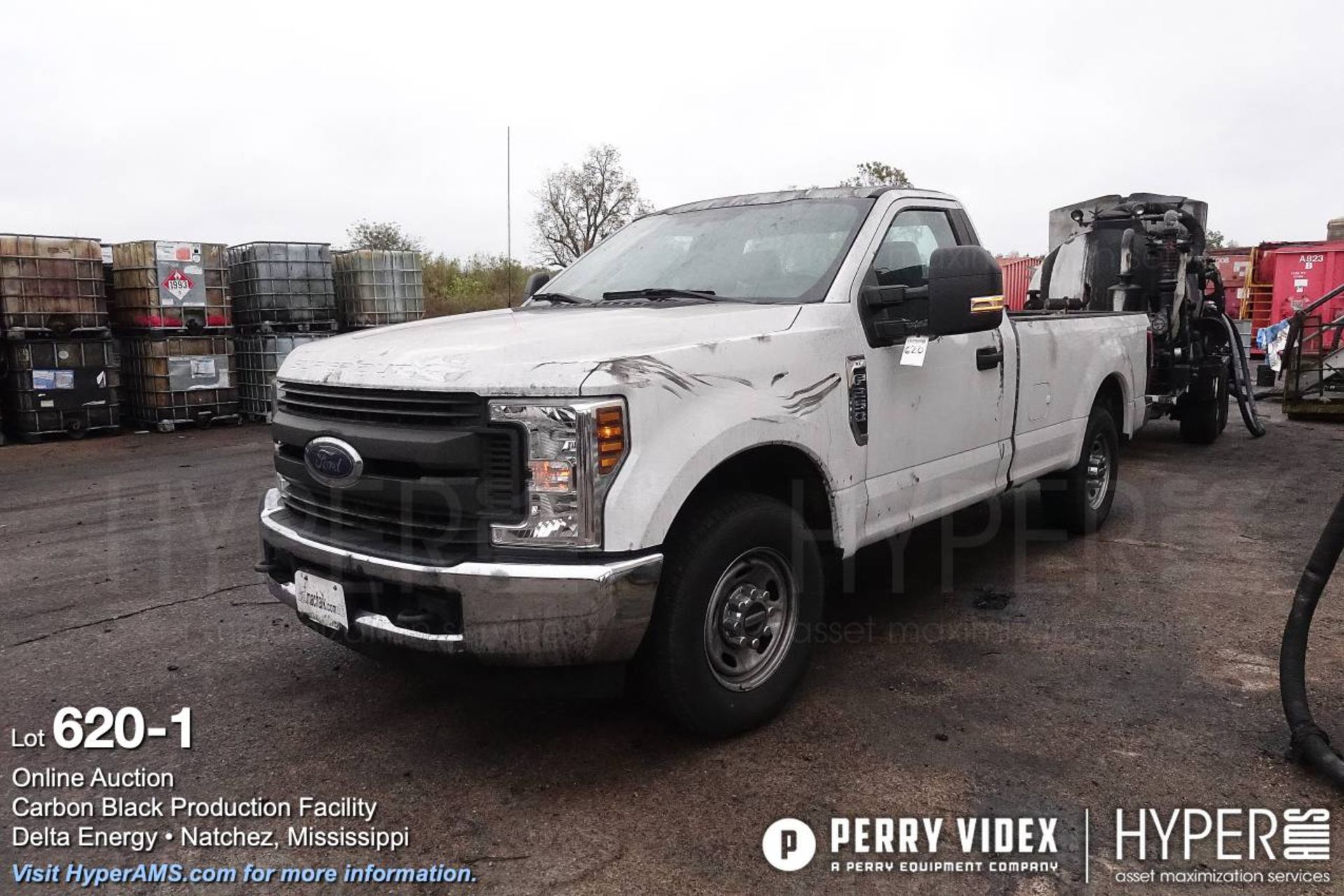 2019 Ford F-250 XL pickup truck - LOW MILES