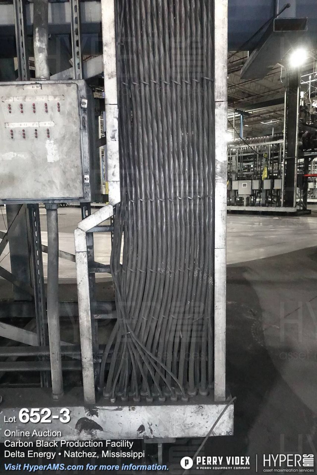 Large lot of copper wire and wireways - ENTIRE PLANT POWER DISTRIBUTION CABLE SYSTEM - Image 3 of 10