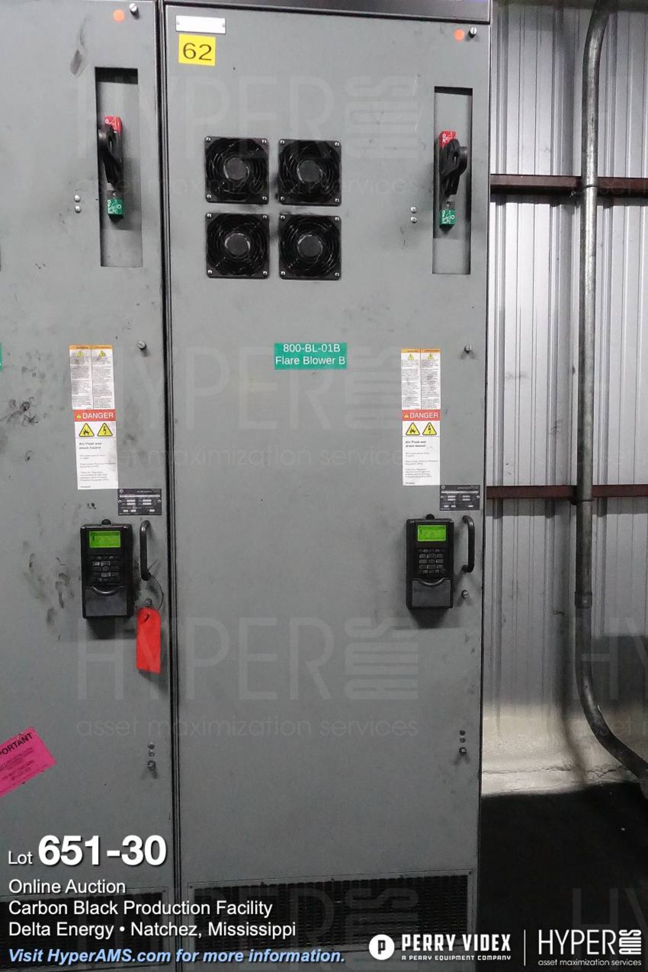 Large lot of MCC centers, electrical controls, breakers and building power components - Image 30 of 75