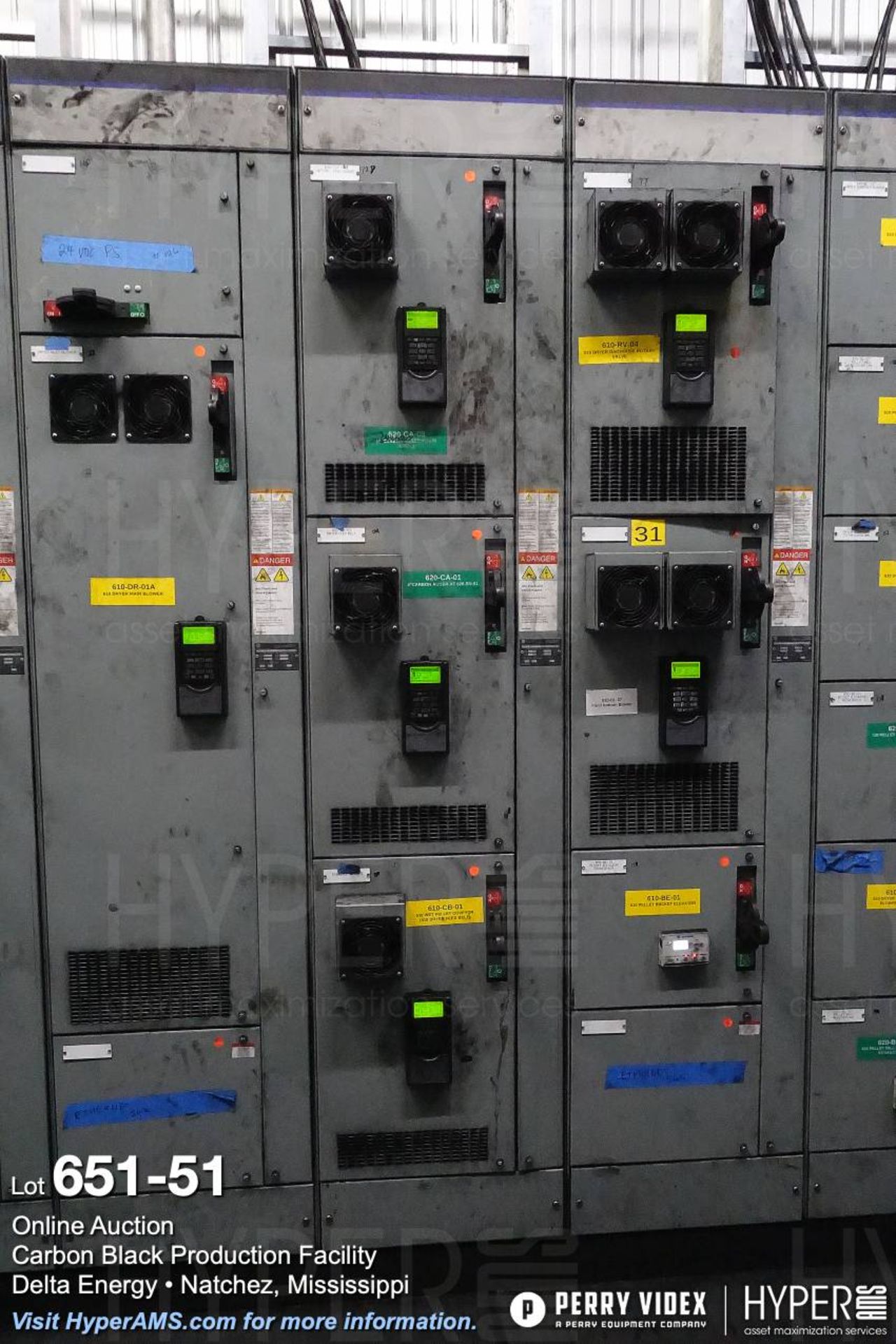 Large lot of MCC centers, electrical controls, breakers and building power components - Image 51 of 75