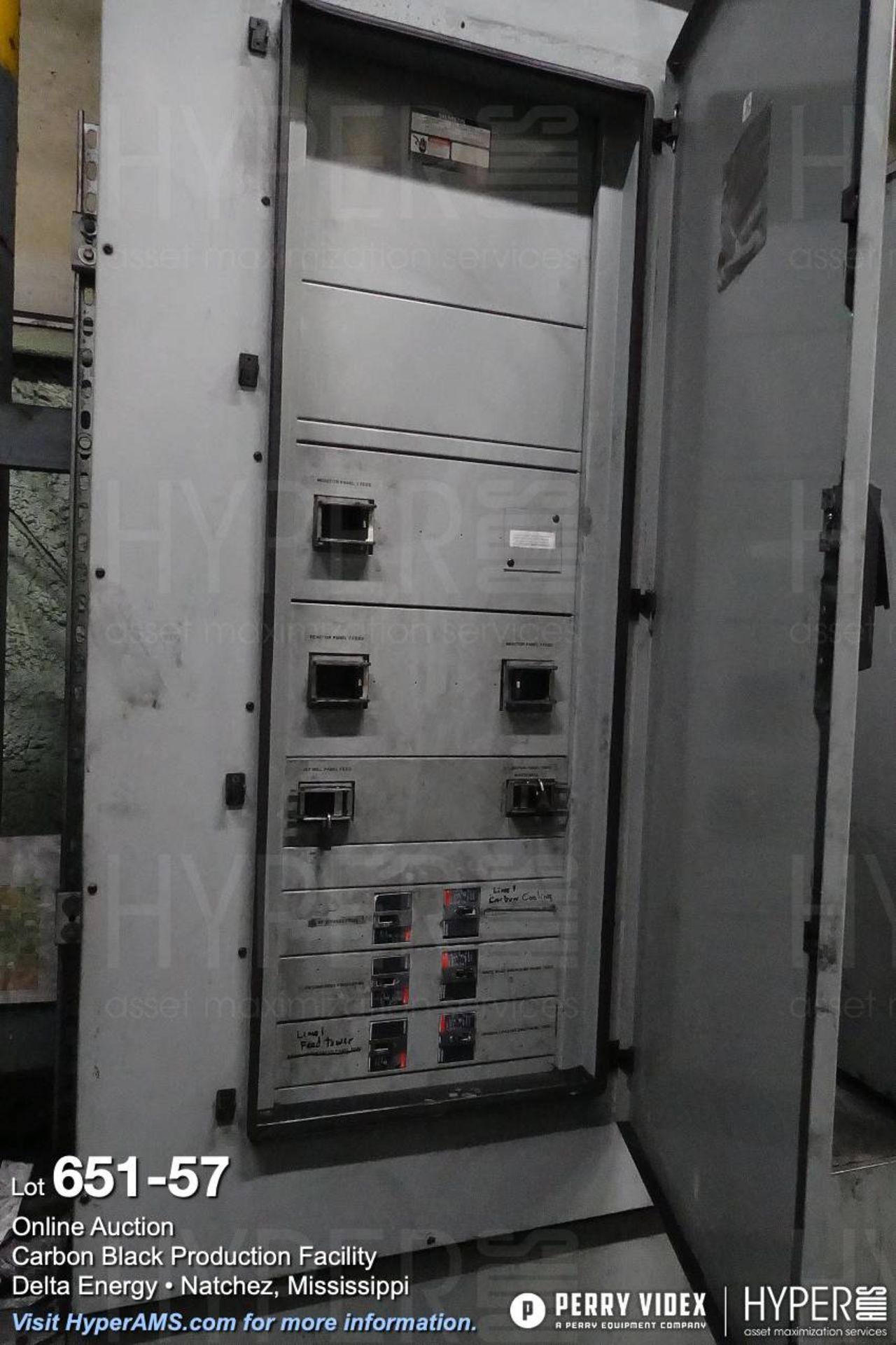 Large lot of MCC centers, electrical controls, breakers and building power components - Image 57 of 75