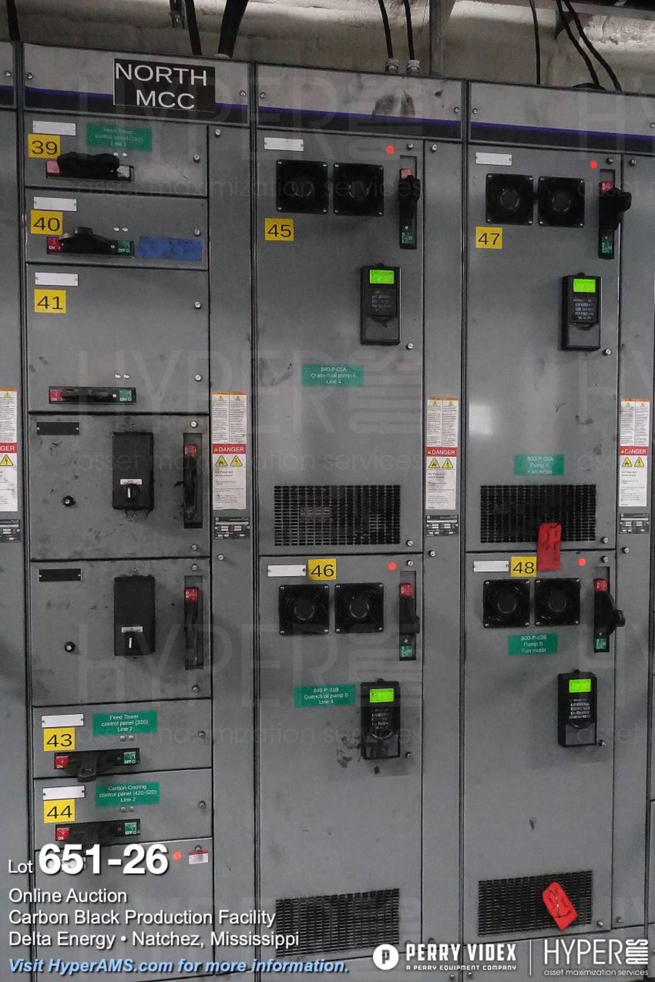 Large lot of MCC centers, electrical controls, breakers and building power components - Image 26 of 75