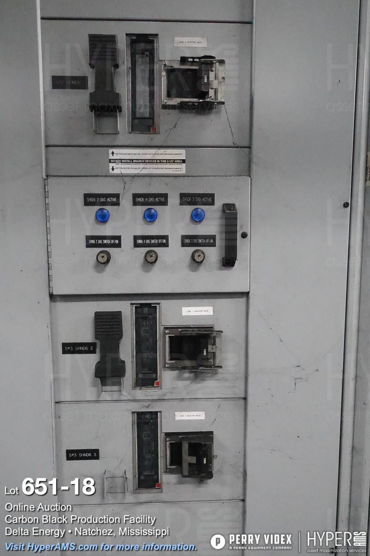 Large lot of MCC centers, electrical controls, breakers and building power components - Image 18 of 75