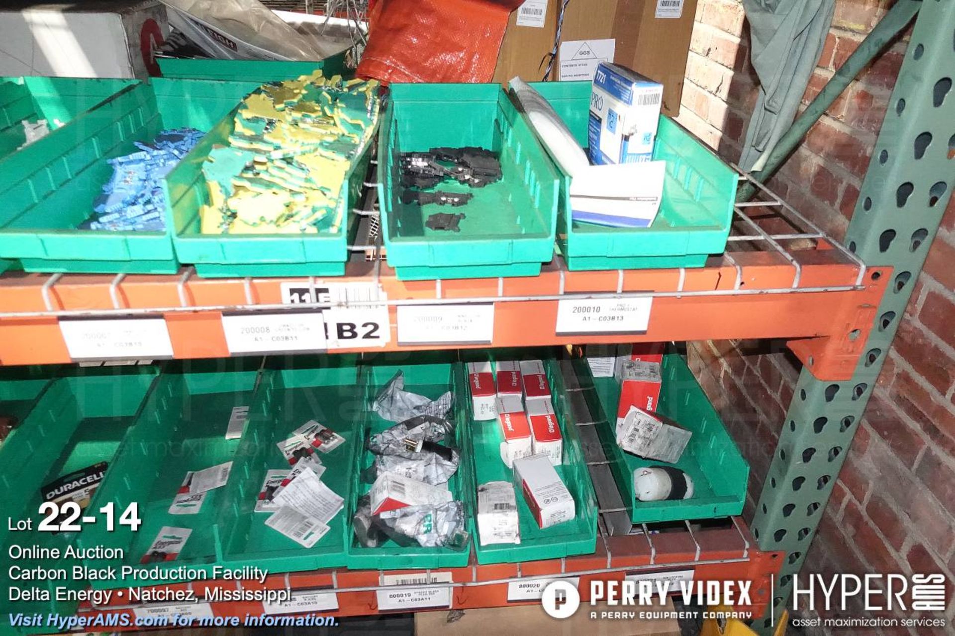 Contents Rack with Dodge bearings, fuses, pillow blocks, fittings, lubricants and more - Image 14 of 23