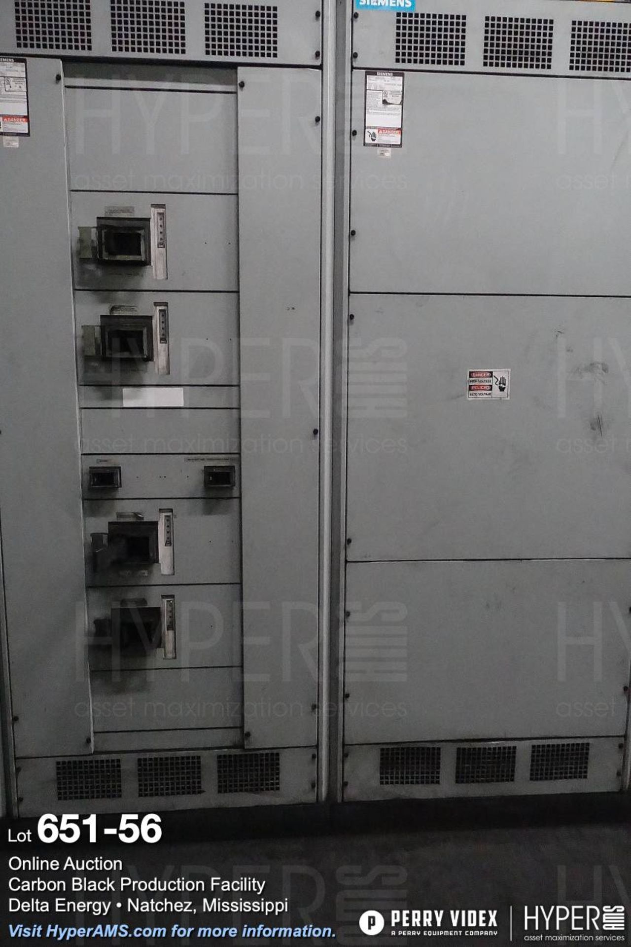 Large lot of MCC centers, electrical controls, breakers and building power components - Image 56 of 75
