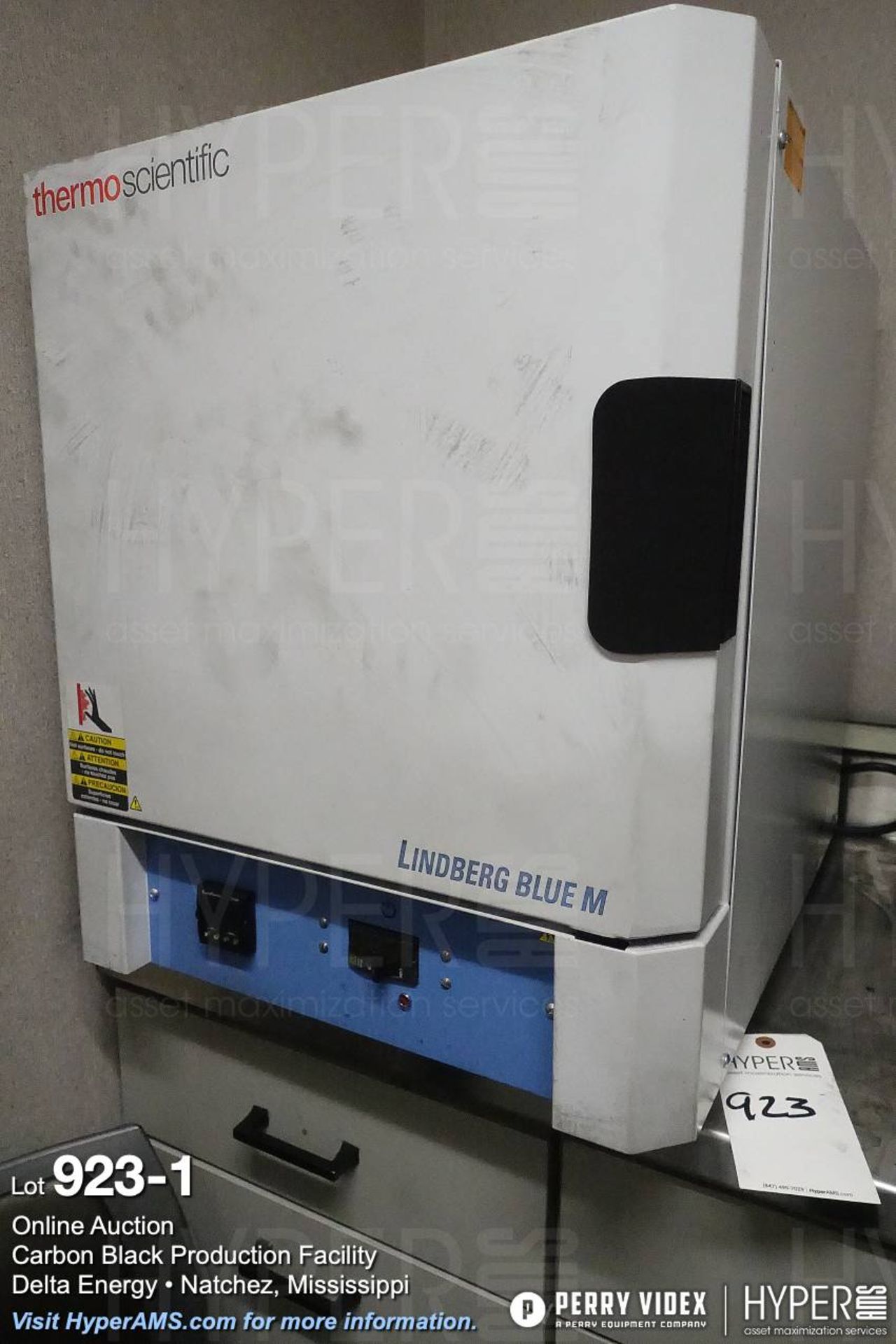 Thermo Scientific benchtop box furnace (NEW 04/2023)