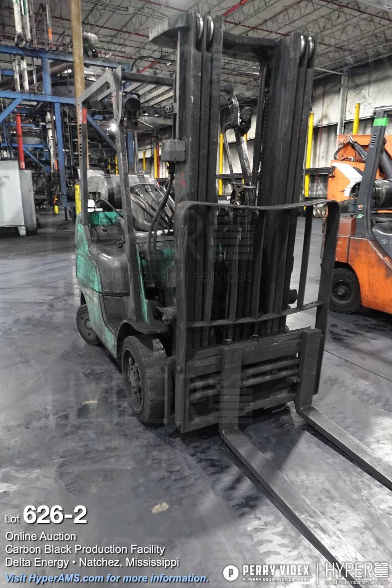 Mitsubishi 5000# LP forklift FGC25N4 - Image 2 of 7