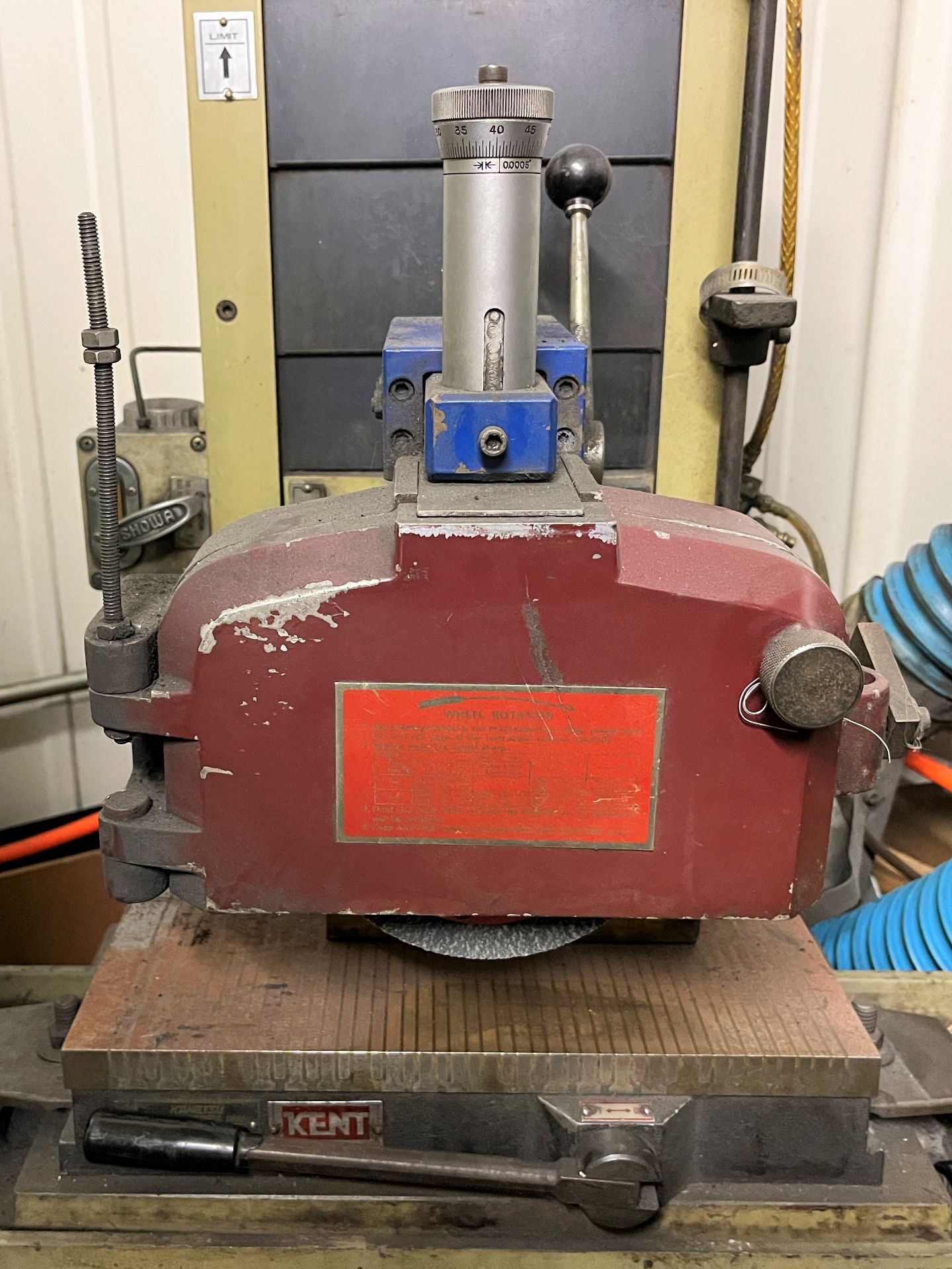 Kent Mod.KGS-200 Hand Feed Surface Grinder - S/N 90084203, 6" x 14" Magnetic Chuck, 8" x 1" Wheel - Image 2 of 2