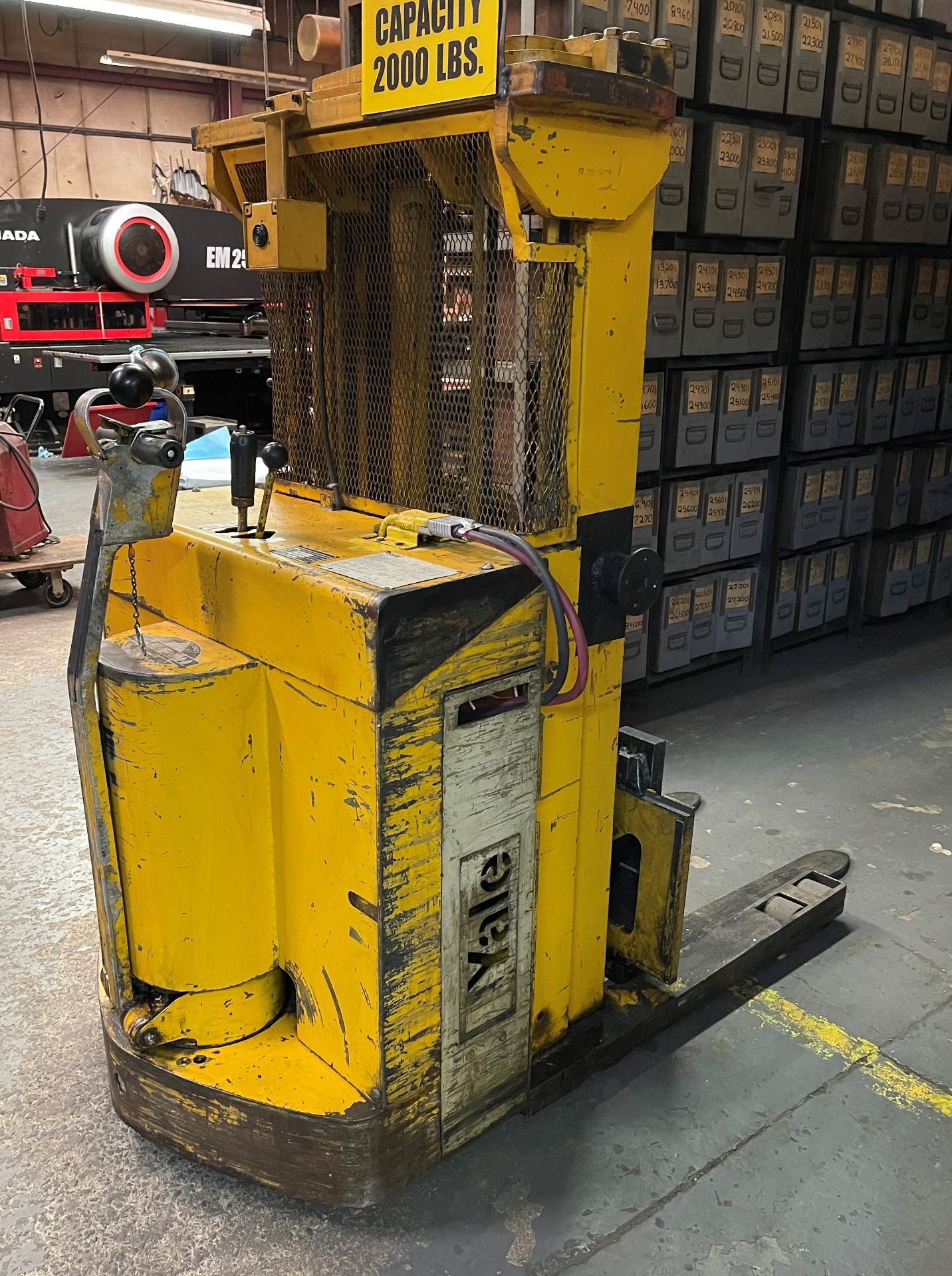 Yale Mod.VE30T-071 3000# Electric Pallet Lift Truck - Image 2 of 7