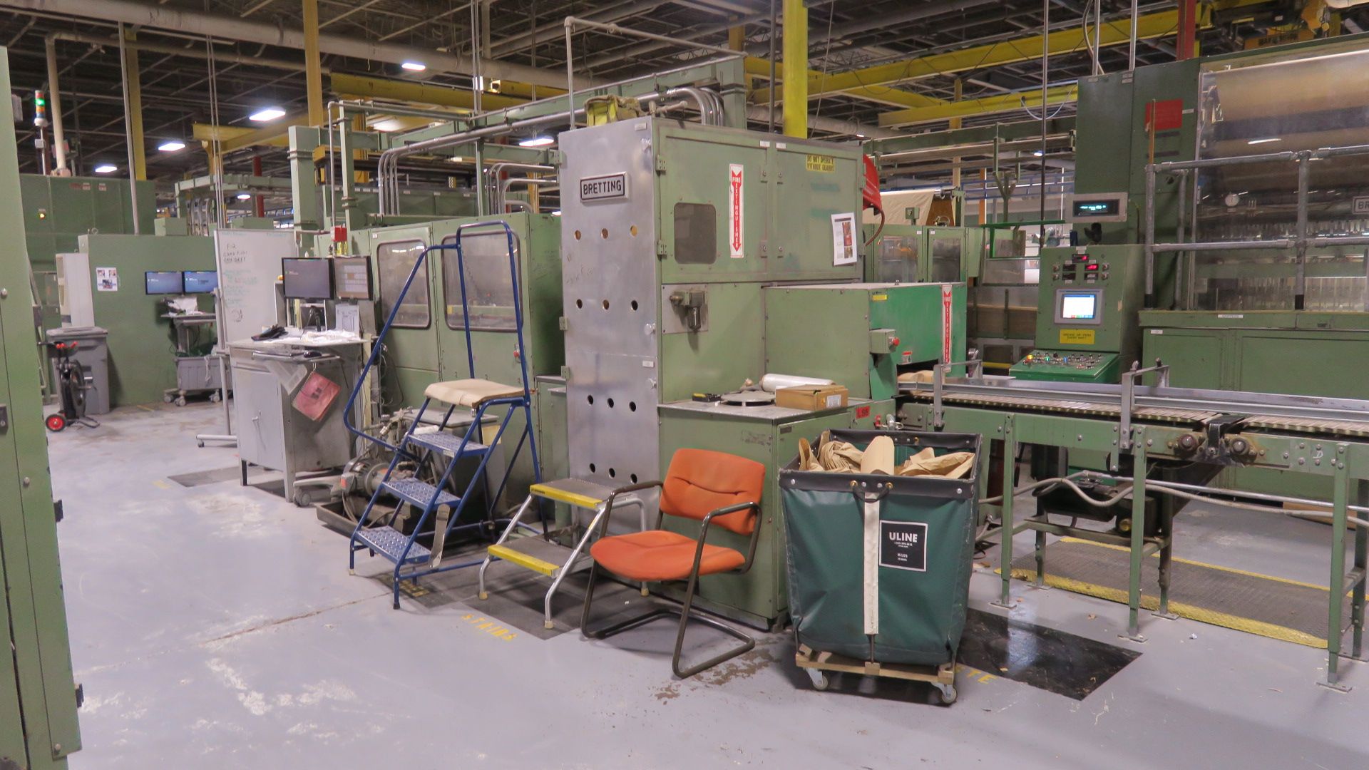 BRETTING SINGLE FOLDER TOWEL TISSUE CONVERTING EQUIPMENT INCLUDING: 1992 BRETTING WINDER, S/N 4578- - Image 44 of 58