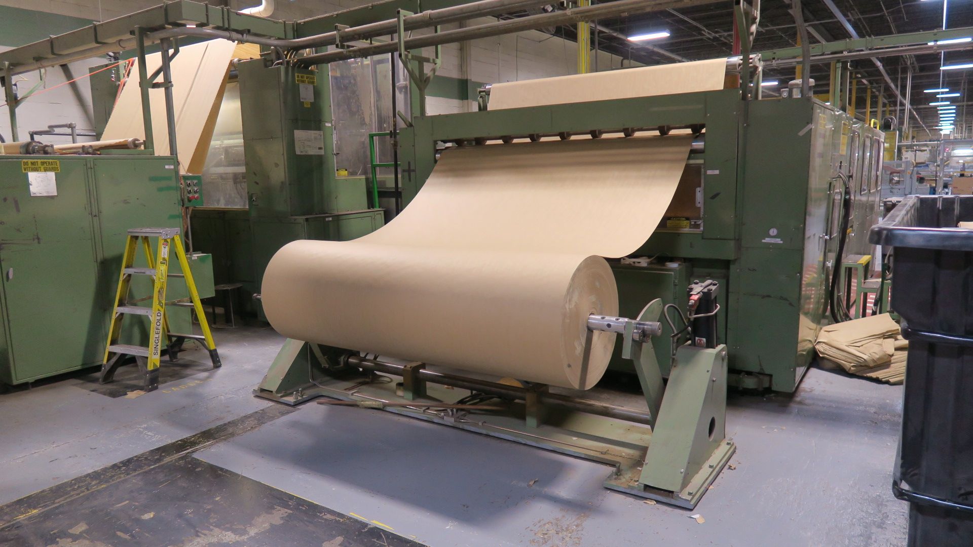 BRETTING SINGLE FOLDER TOWEL TISSUE CONVERTING EQUIPMENT INCLUDING: 1992 BRETTING WINDER, S/N 4578- - Image 53 of 58