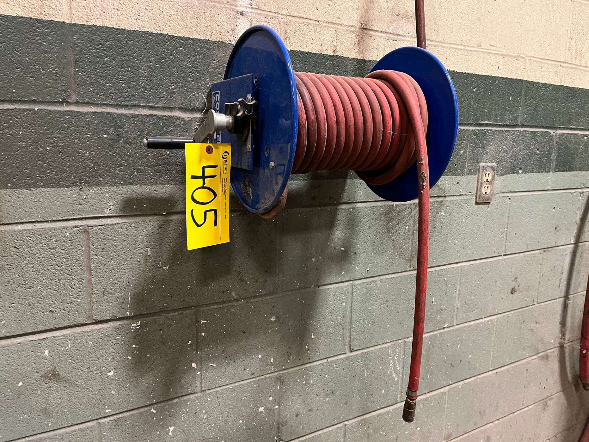 PORTABLE HOSE REEL AND WALL MOUNTED AIR HOSE REEL (MAINTENANCE PMB) - Image 2 of 2