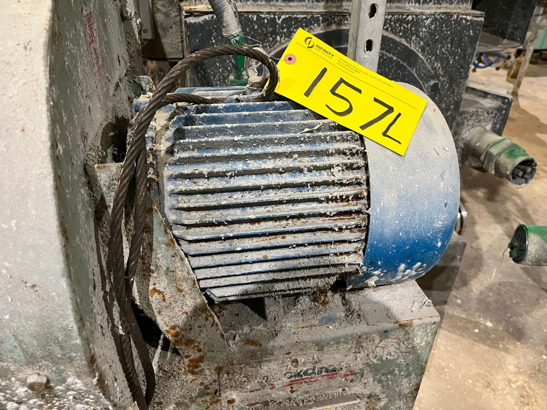 CONNEX 7.5HP ELECTRIC MOTOR (ON PAPER MACHINE)