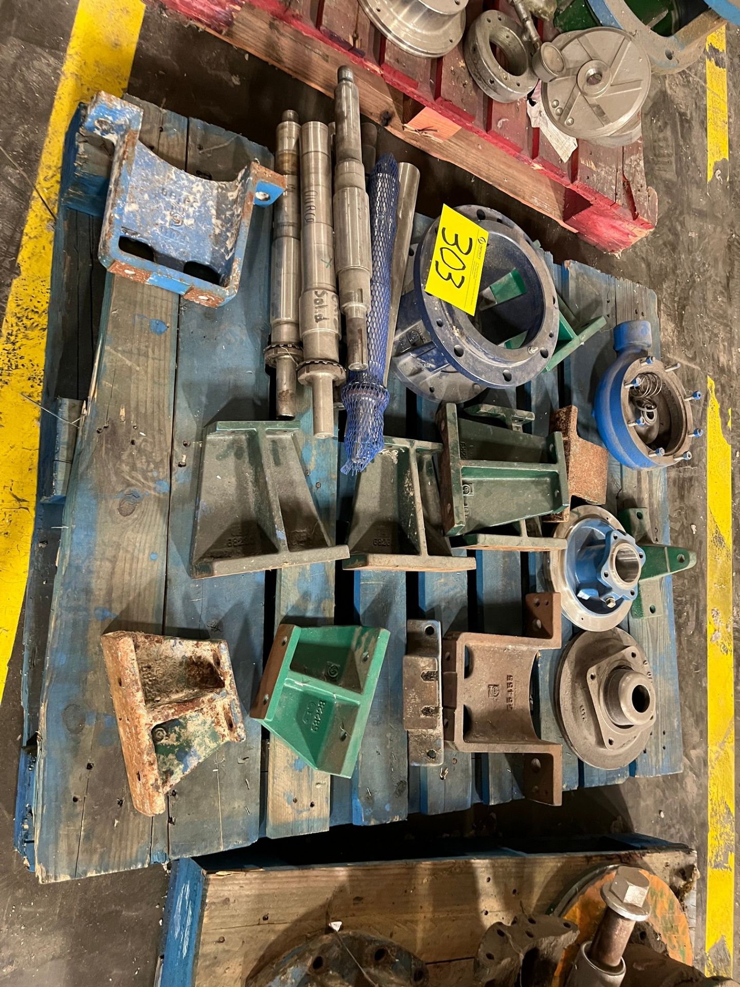LOT OF (3) PALLET W/ PUMP COMPONENTS (ROW C9 PAPER MACHINE MAIN WAREHOUSE) - Image 2 of 3