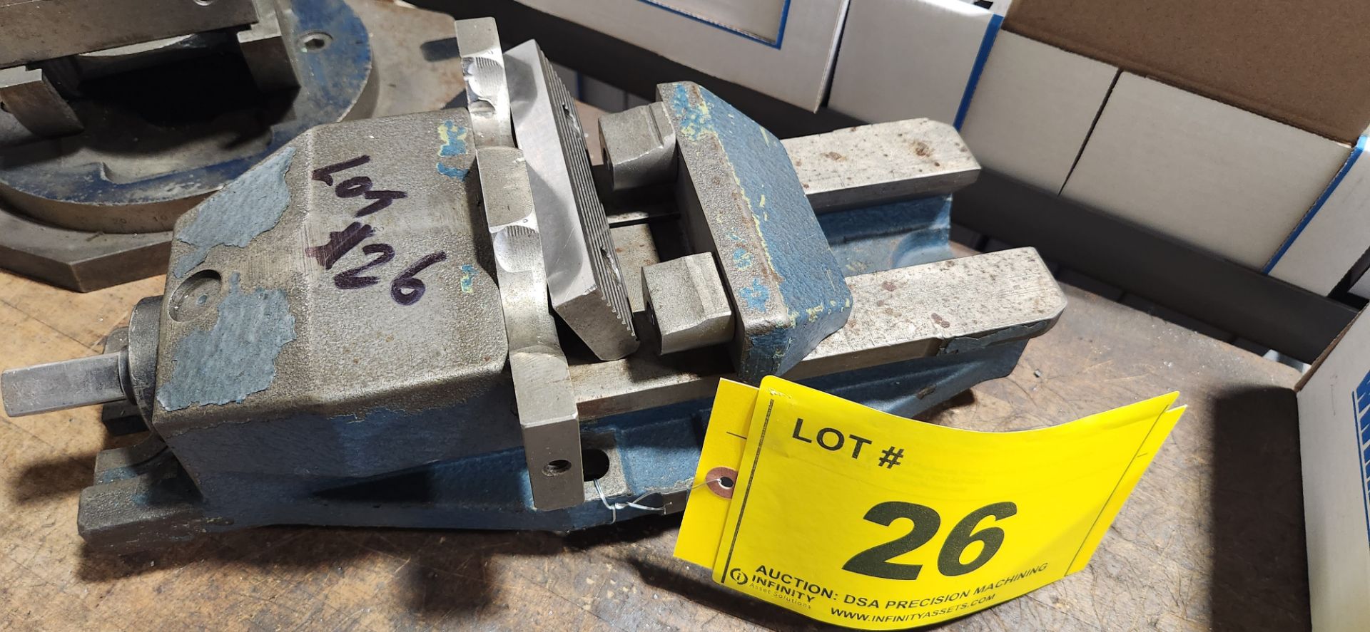 5" MACHINE VISE