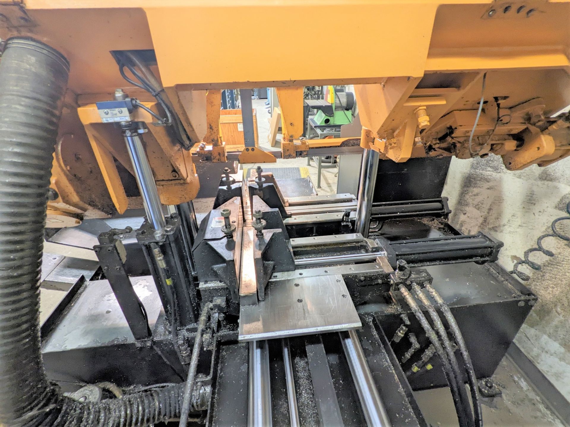 2007 EVERISING H-260HB HORIZONTAL AUTOMATIC BANDSAWS, S/N 10416 (NOTE: TRANSFORMER SOLD - Image 6 of 13