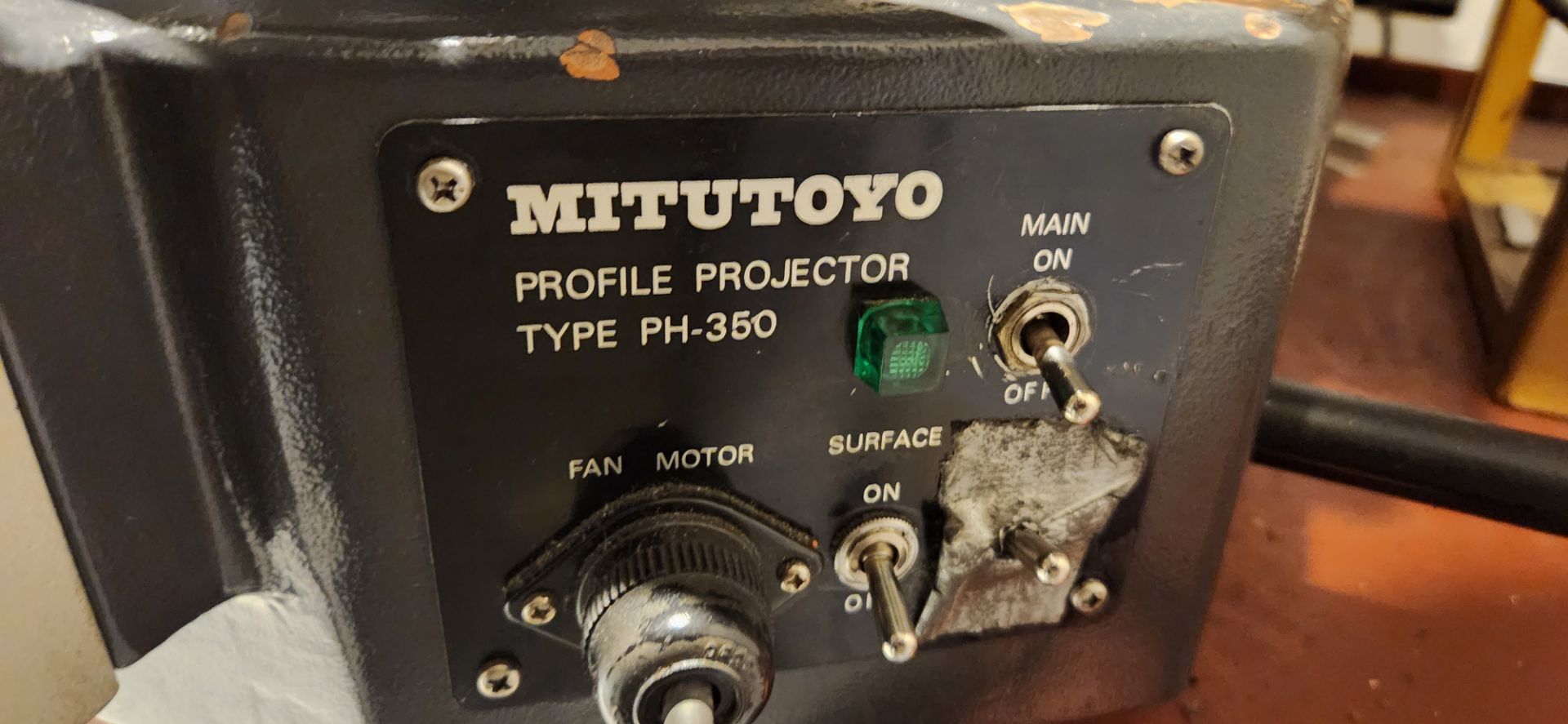 MITUTOYO PH-350 OPTICAL COMPARATOR, 2-AXIS DRO, S/N 10451 (RIGGING FEE $150) - Image 7 of 11