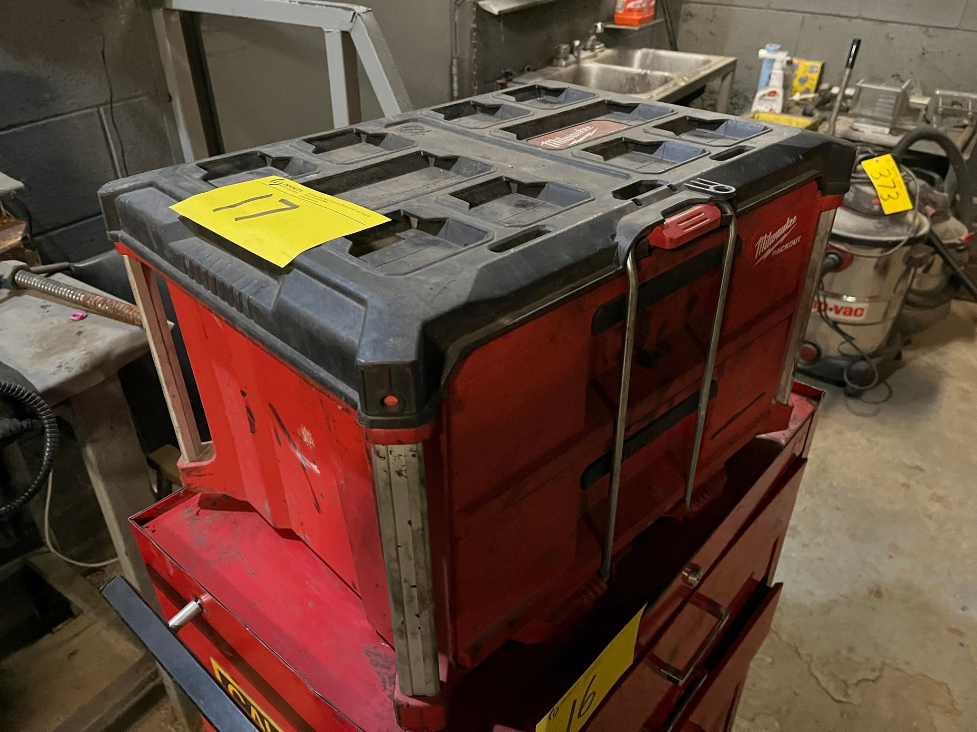 MILWAUKEE PACKOUT PORTABLE TOOLBOX W/ TOOLS - Image 2 of 2