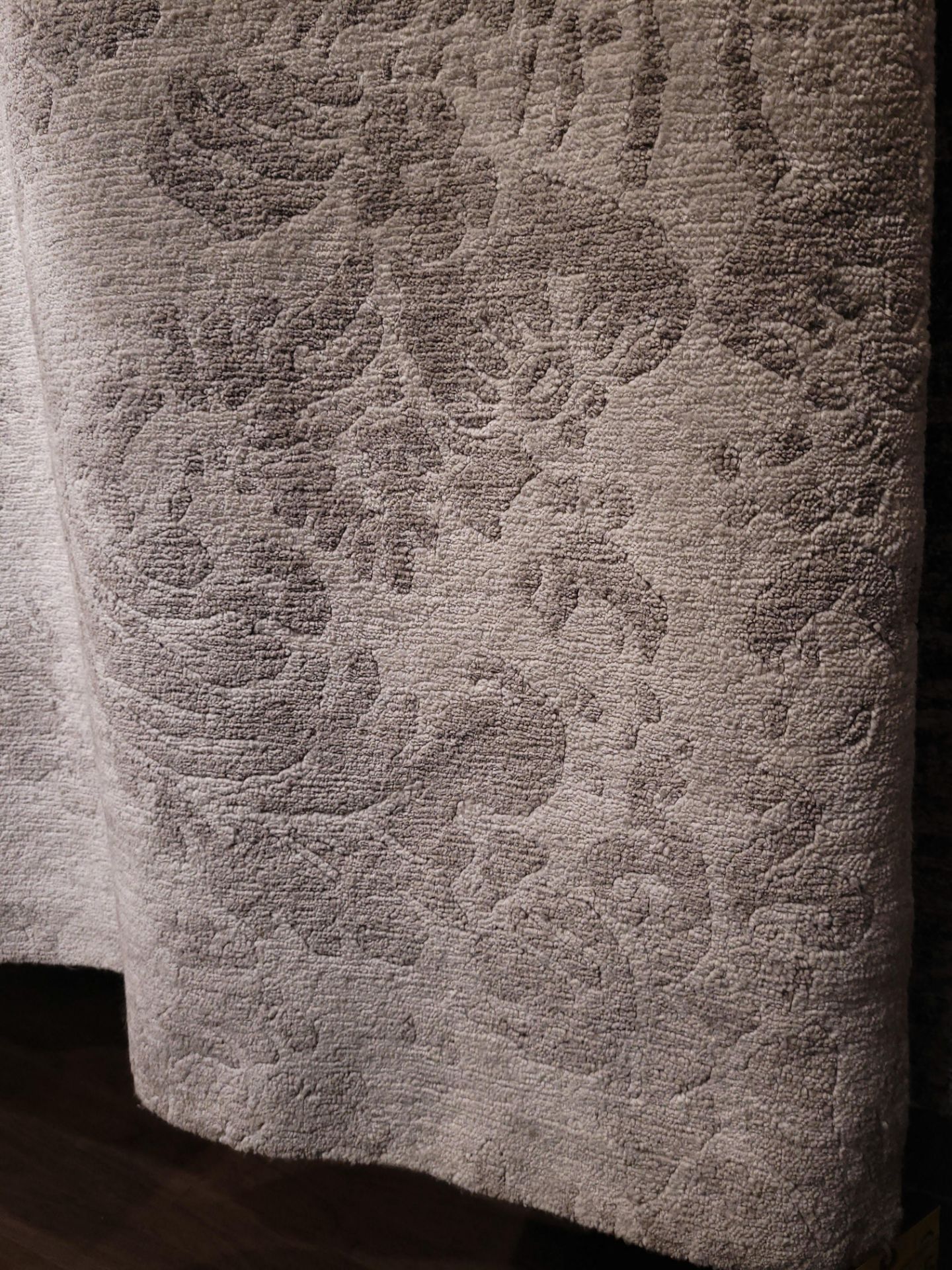 8' X 10' OPAL WHITE/SILVER BAMBOO HAND KNOTTED - MSRP $5,897.00 - INVENTORY CODE: OPUUA752SKWS - Image 2 of 5