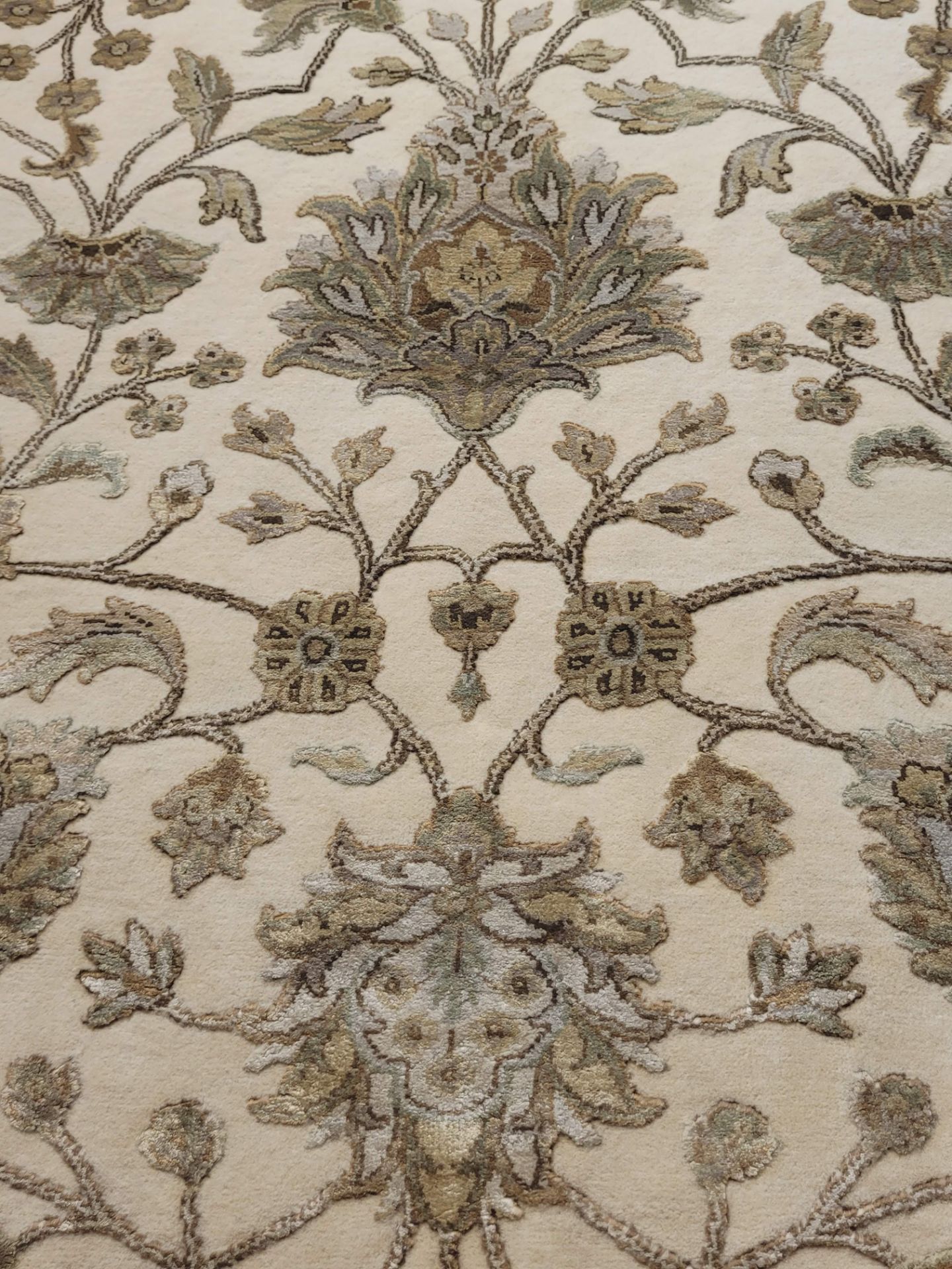 8'3" X 10' PWI/PWI - WOOL/ART. SILK HAND KNOTTED IN INDIA - MSRP $12,475.00 (LOCATED IN GALLERY - Image 3 of 5