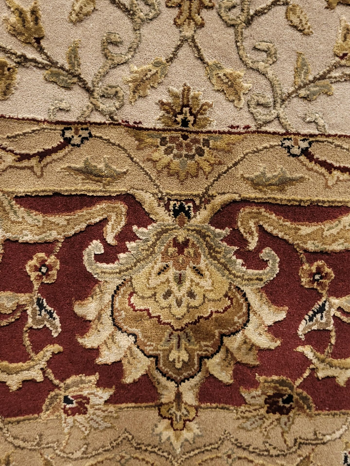 6'02" X 9'06" FINE WOOL AND SILK HAND KNOTTED IN INDIA - MSRP $14,495.00 (LOCATED IN GALLERY TWO) - Image 3 of 5