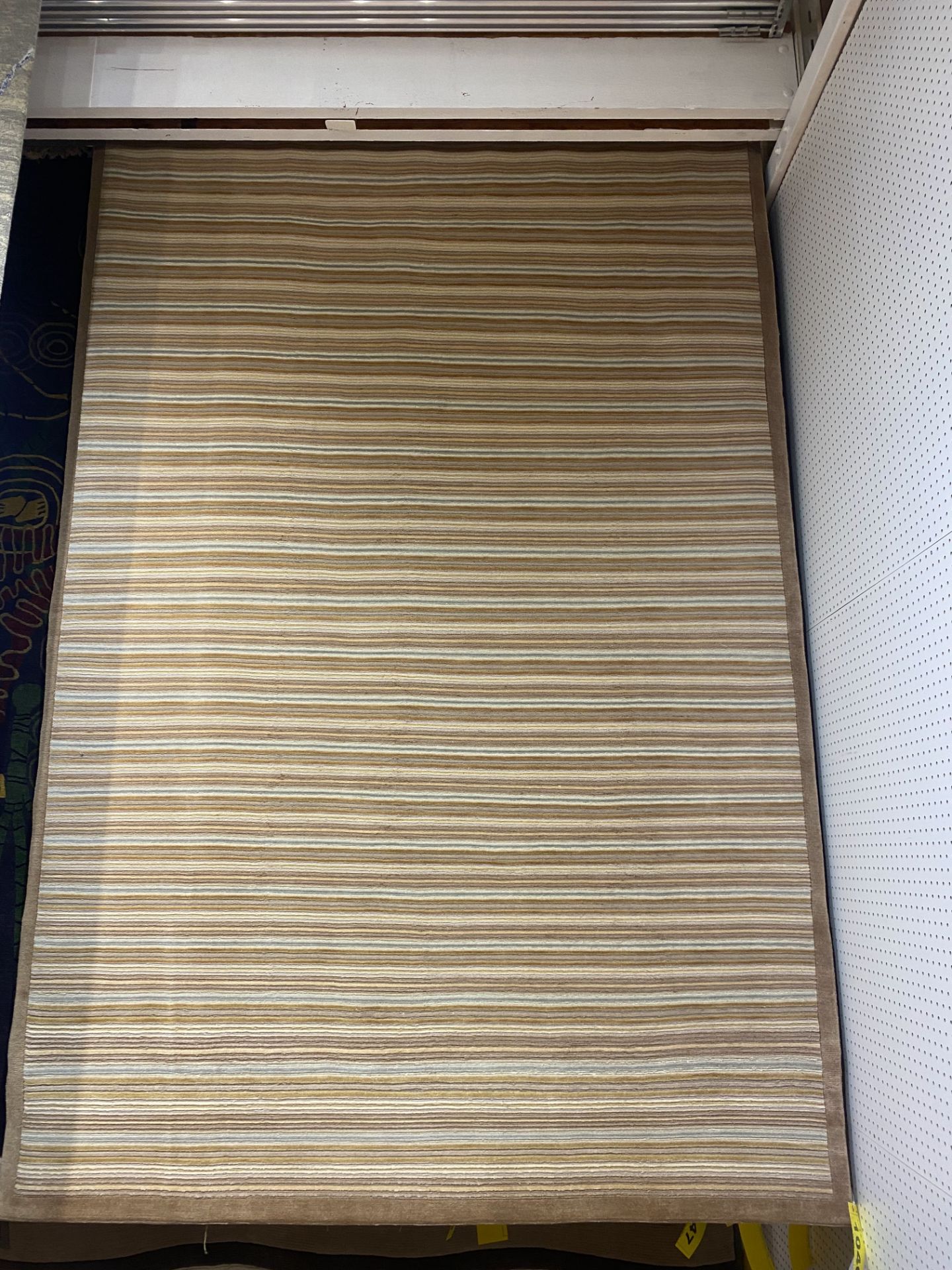 6'56" X 9'84" WOOL HAND KNOTTED IN CHINA - MSRP $3,858.00 - INVENTORY CODE: BELNSTRIPE1