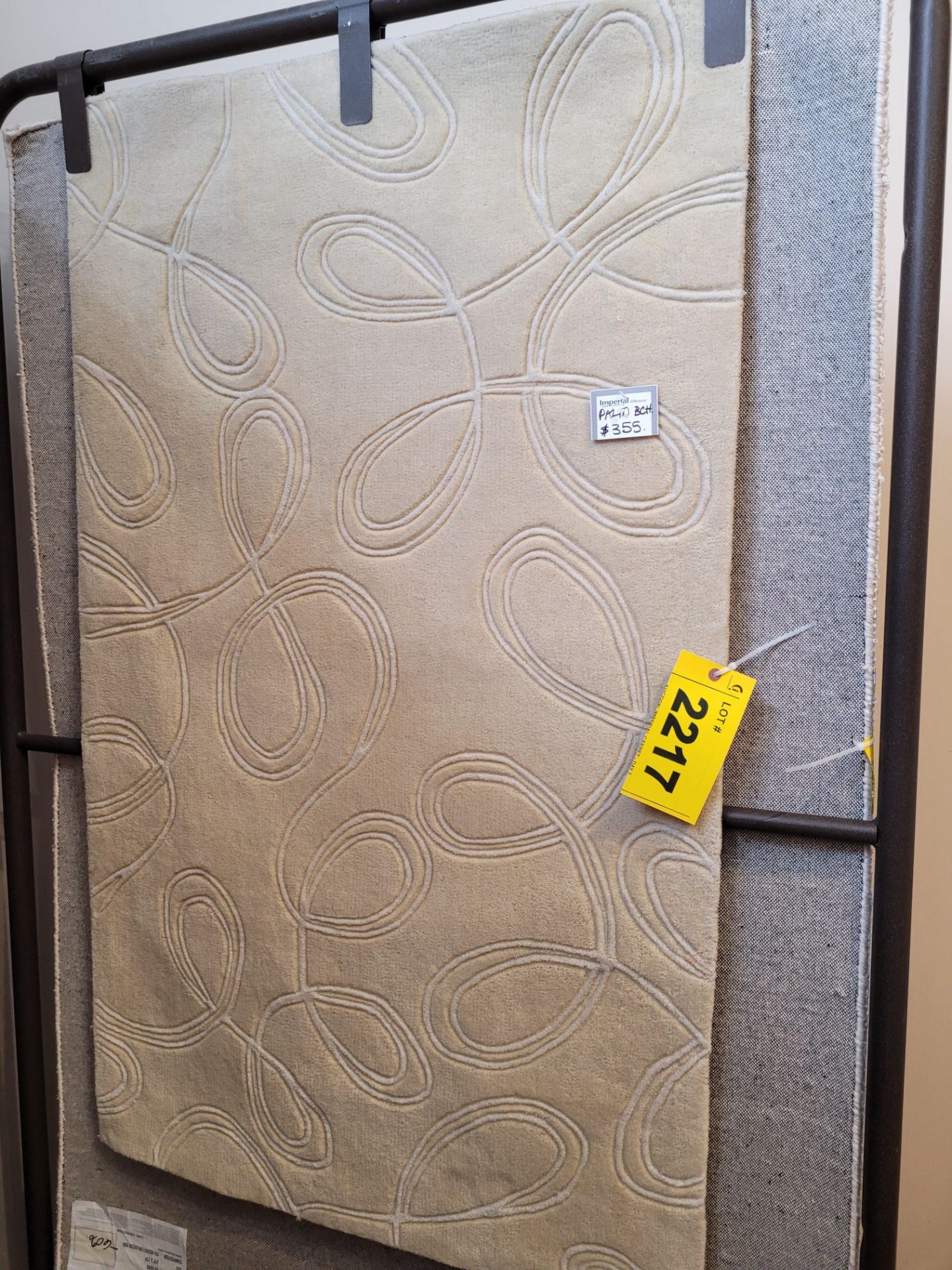 3' X 5' HAND MADE IN CHINA - MSRP $355.00 - INVENTORY CODE: PBM49M002