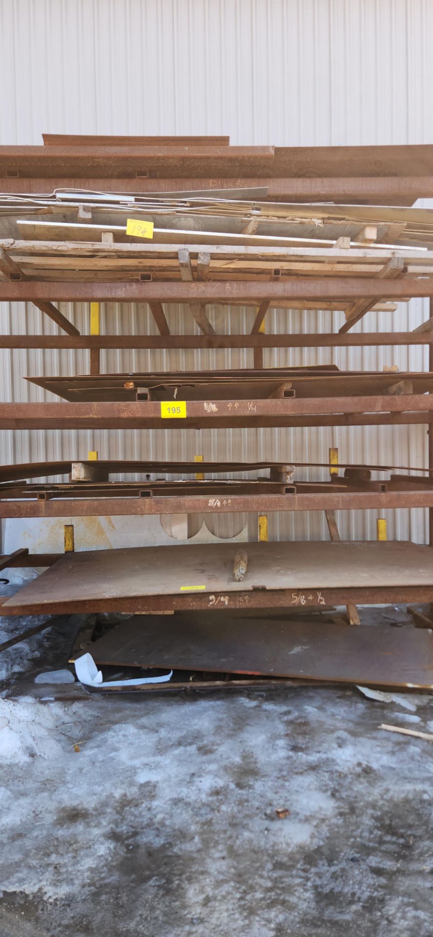 LOT OF ASST. SCRAP METAL, PLATE STEEL, OFFCUTS, SAW HORSES, I-BEAM, ETC. (NO STAINLESS)