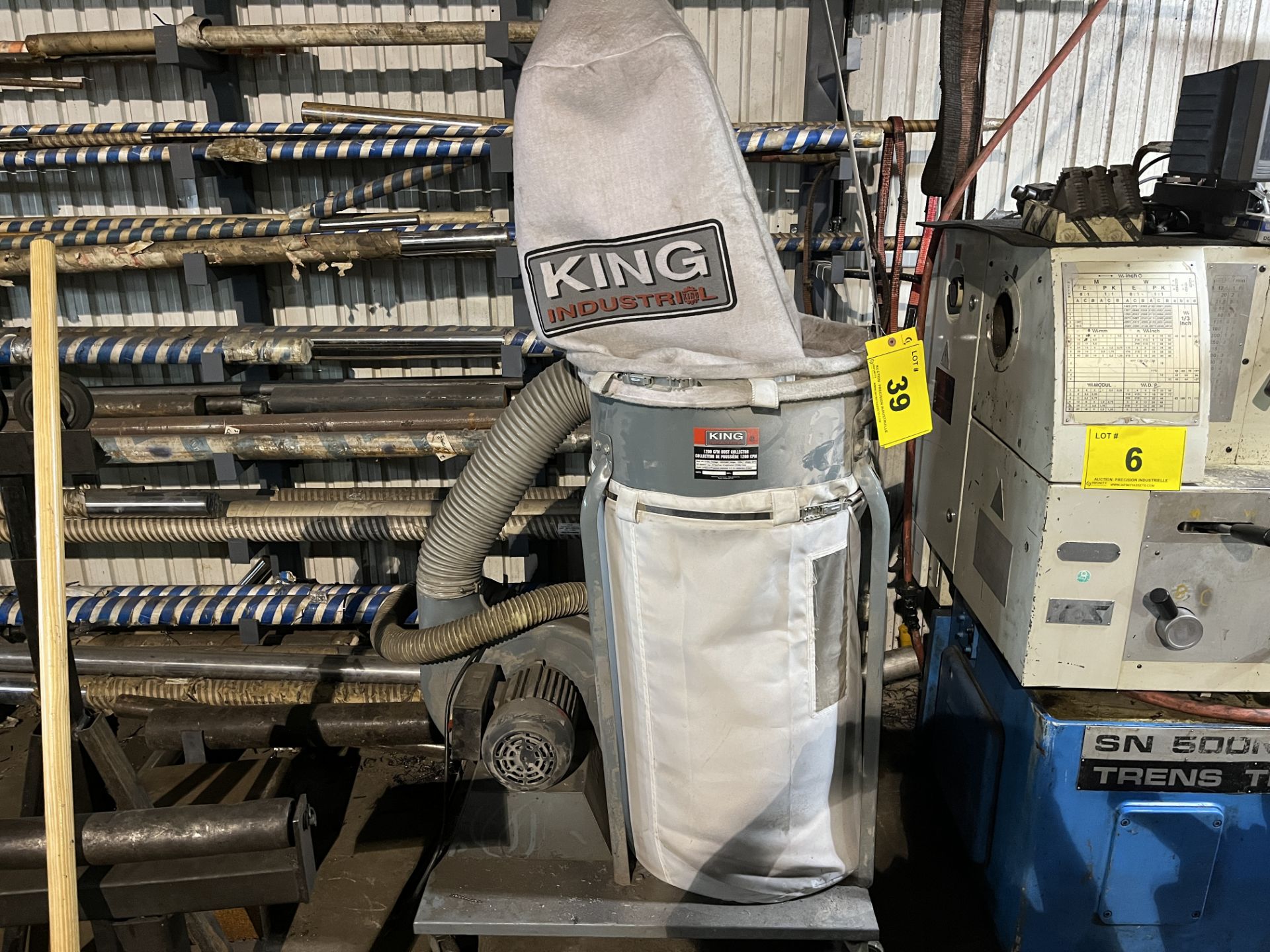 2014 KING INDUSTRIAL 1200 CFM DUST COLLECTOR MODEL KC-3105C W/ CART