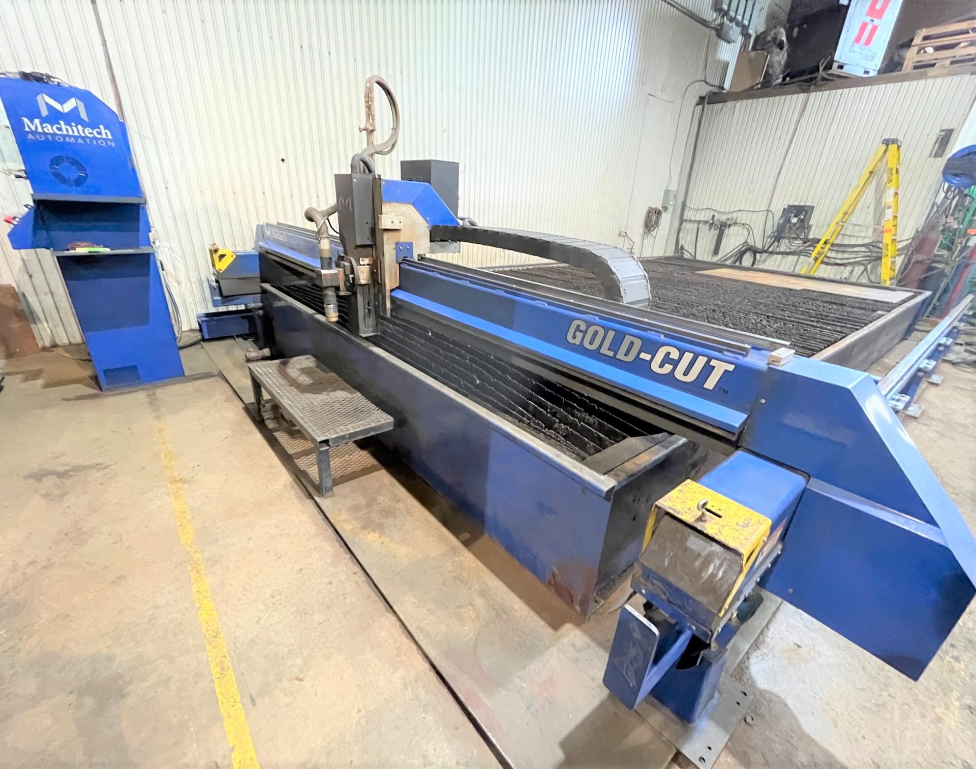 2016 MACHITECH GOLD CUT CNC PLASMA CUTTING TABLE, 400AMP WITH HYPERTHERM EDGE PRO CNC CONTROL,