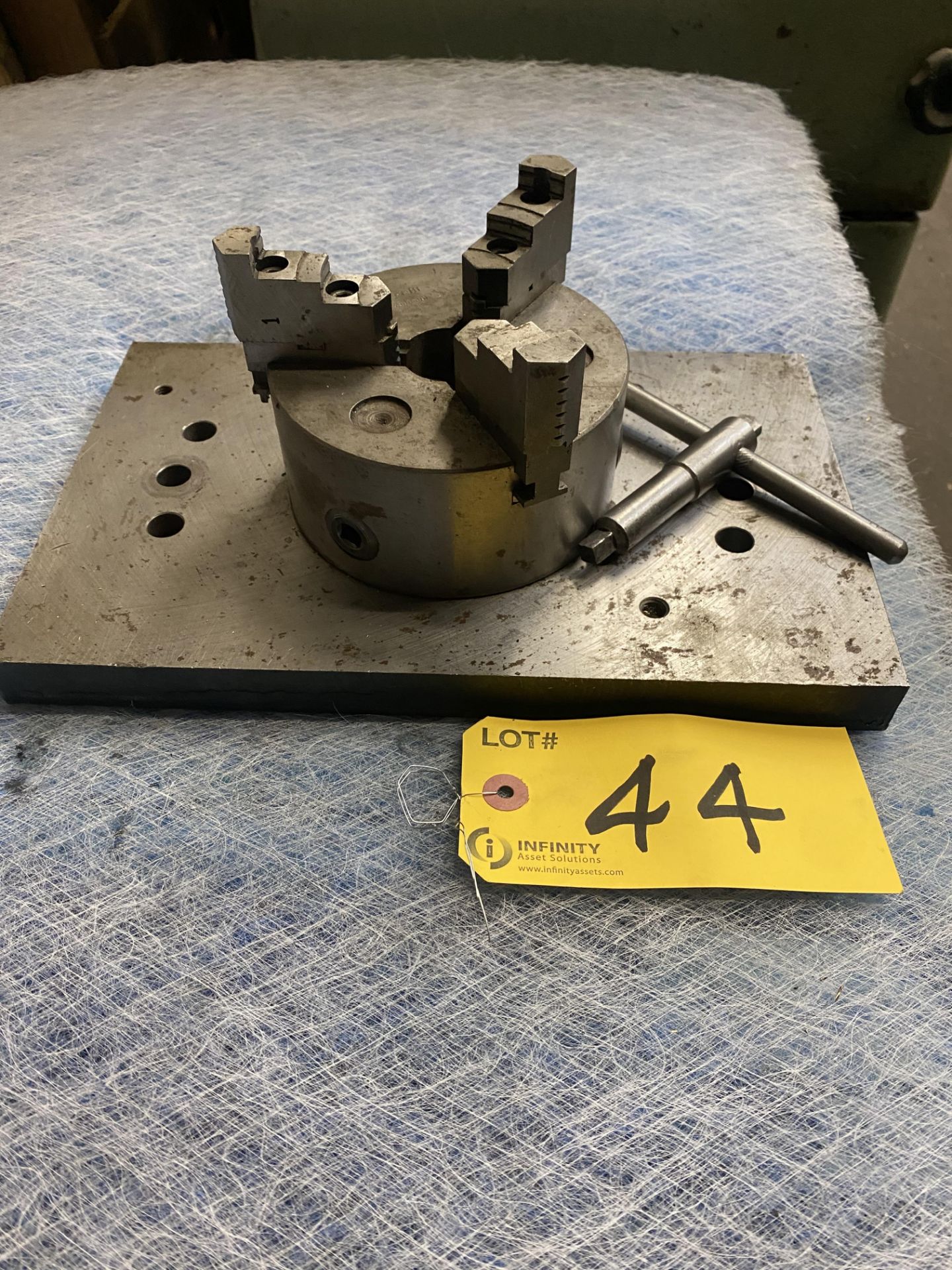 5" 3-JAW CHUCK - Image 2 of 2