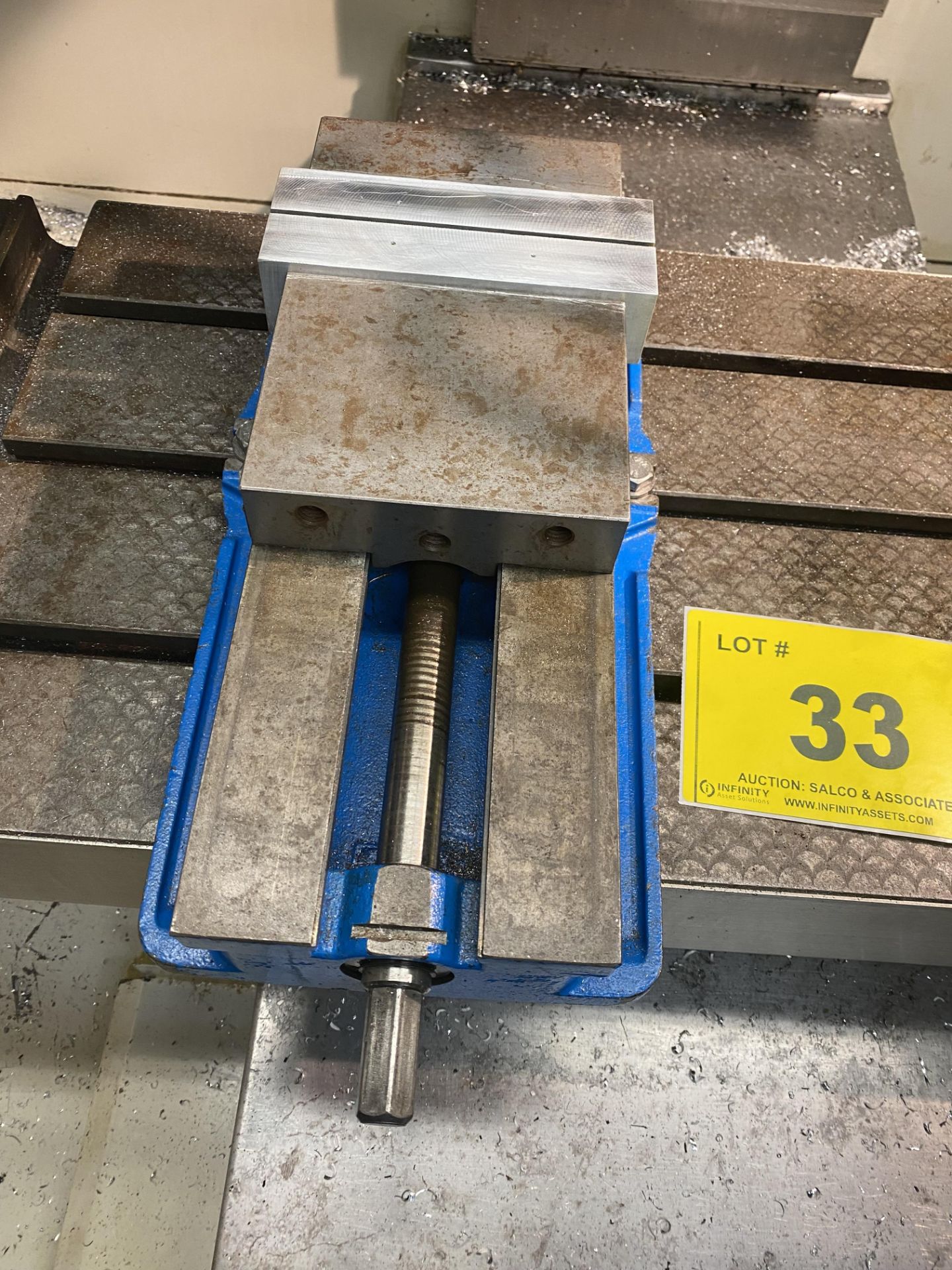 KURT 6" MACHINE VISE