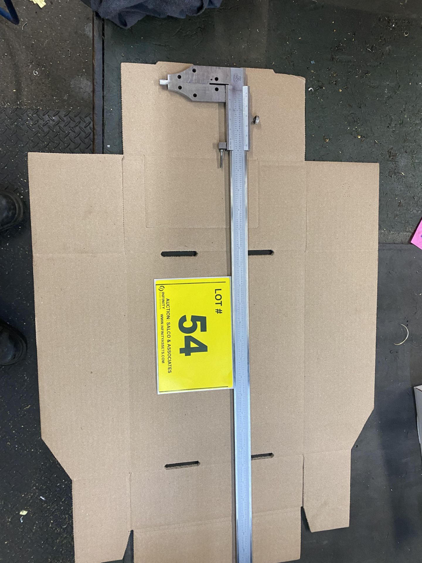 28" VERNIER