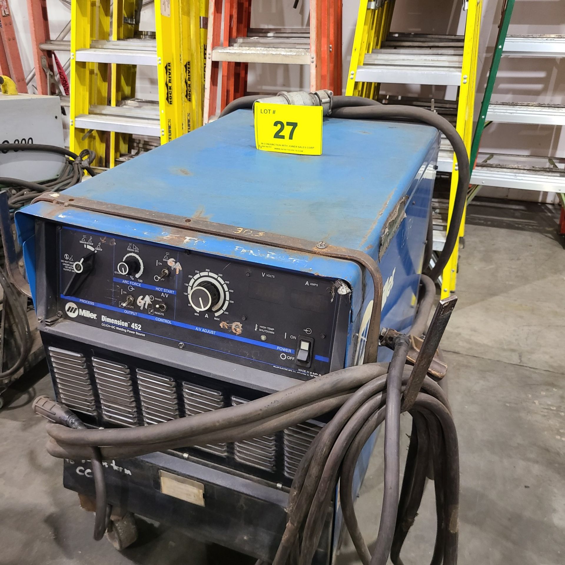 MILLER DIMENSION 452 CC/CV DC WELDING POWER SOURCE, S/N LH010934C