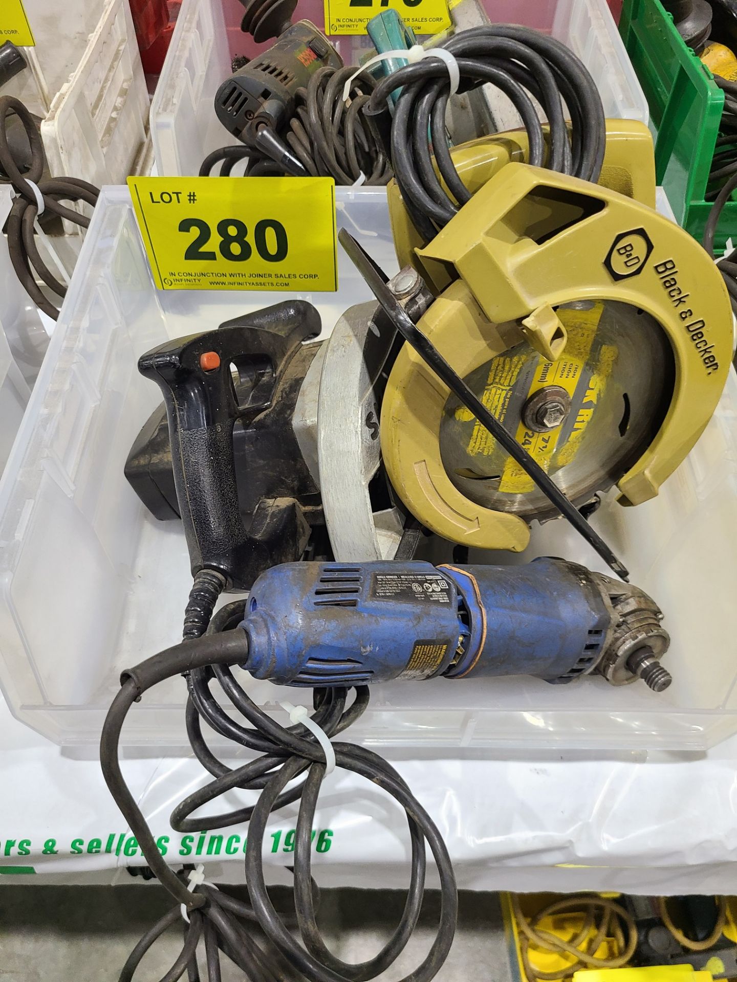 LOT OF (2) CIRCULAR SAWS AND (1) ANGLE GRINDER