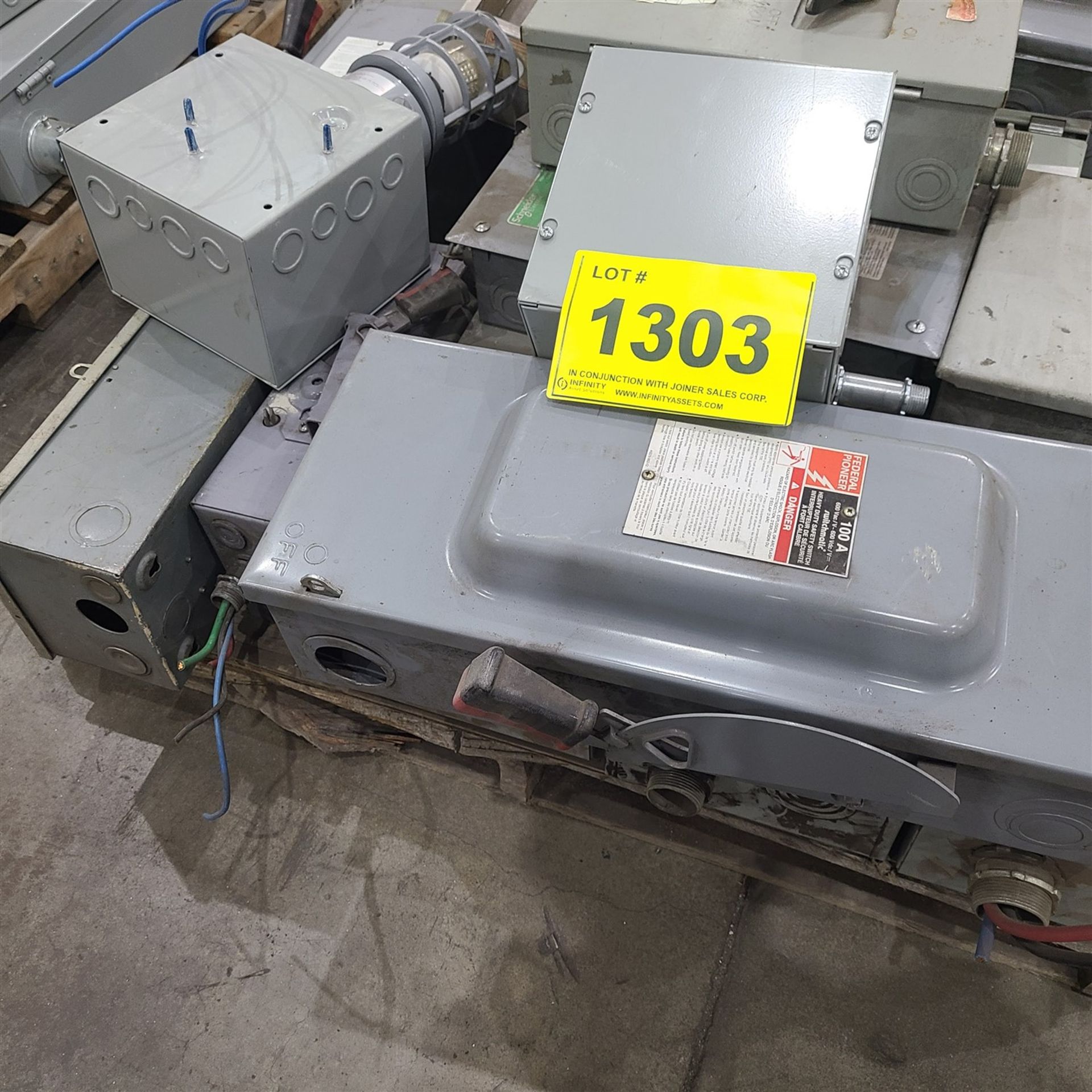 PALLET OF ASSORTED ELEC. SWITCH BOXES - Image 2 of 4
