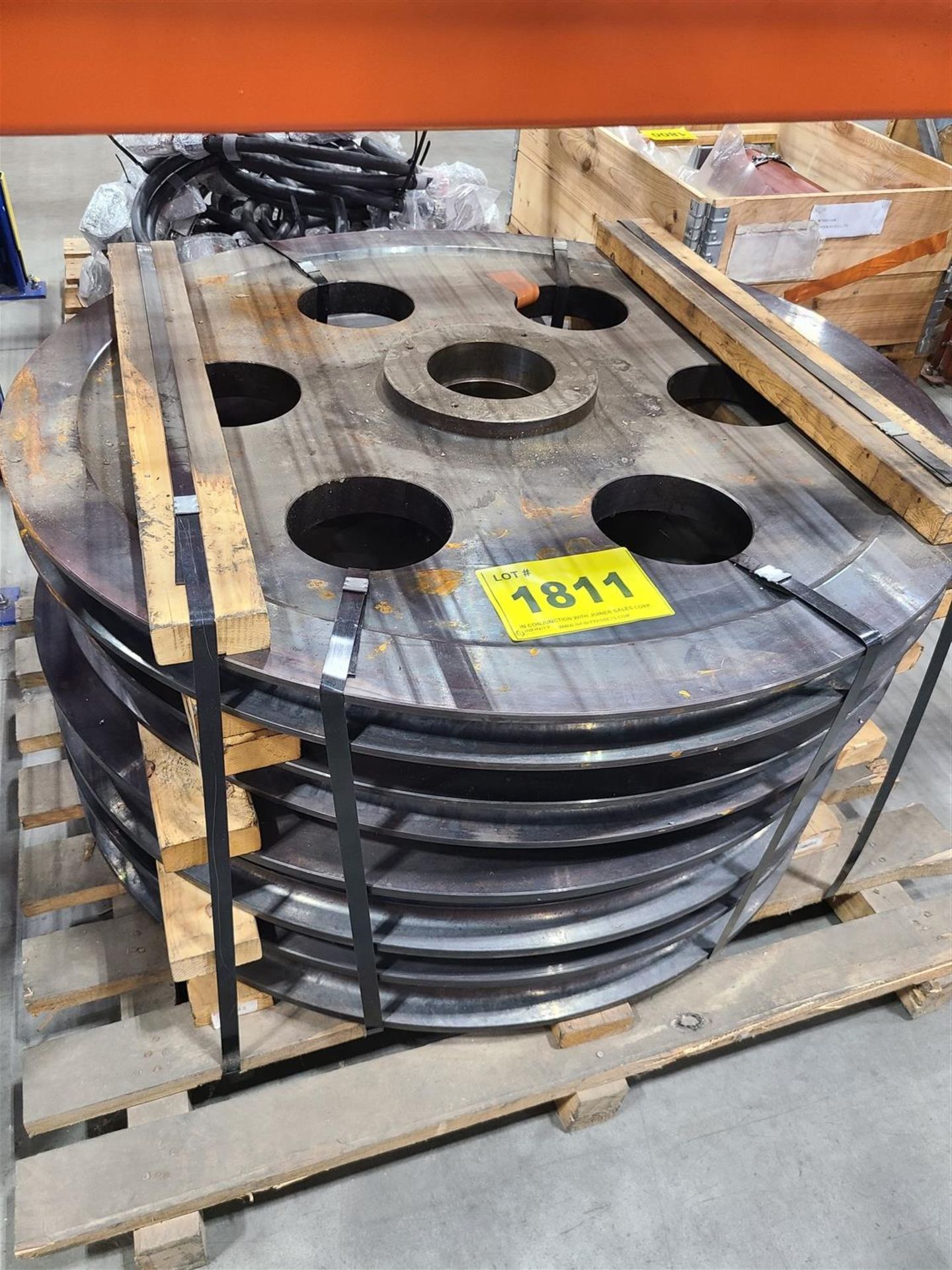 PALLET OF 4 - 42 IN. CABLE PULLYS