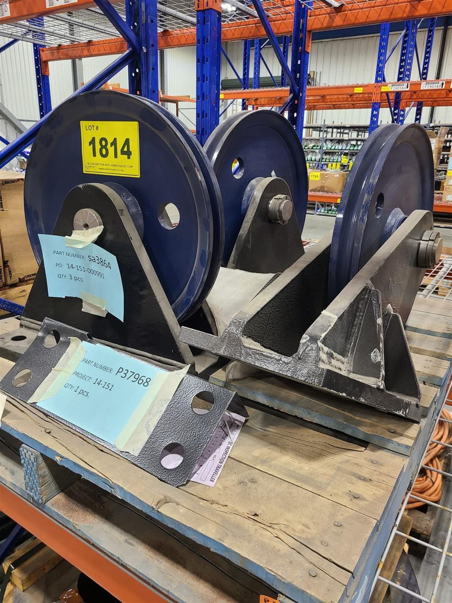PALLET OF 3 CABLE PULLYS ON BRACKETS