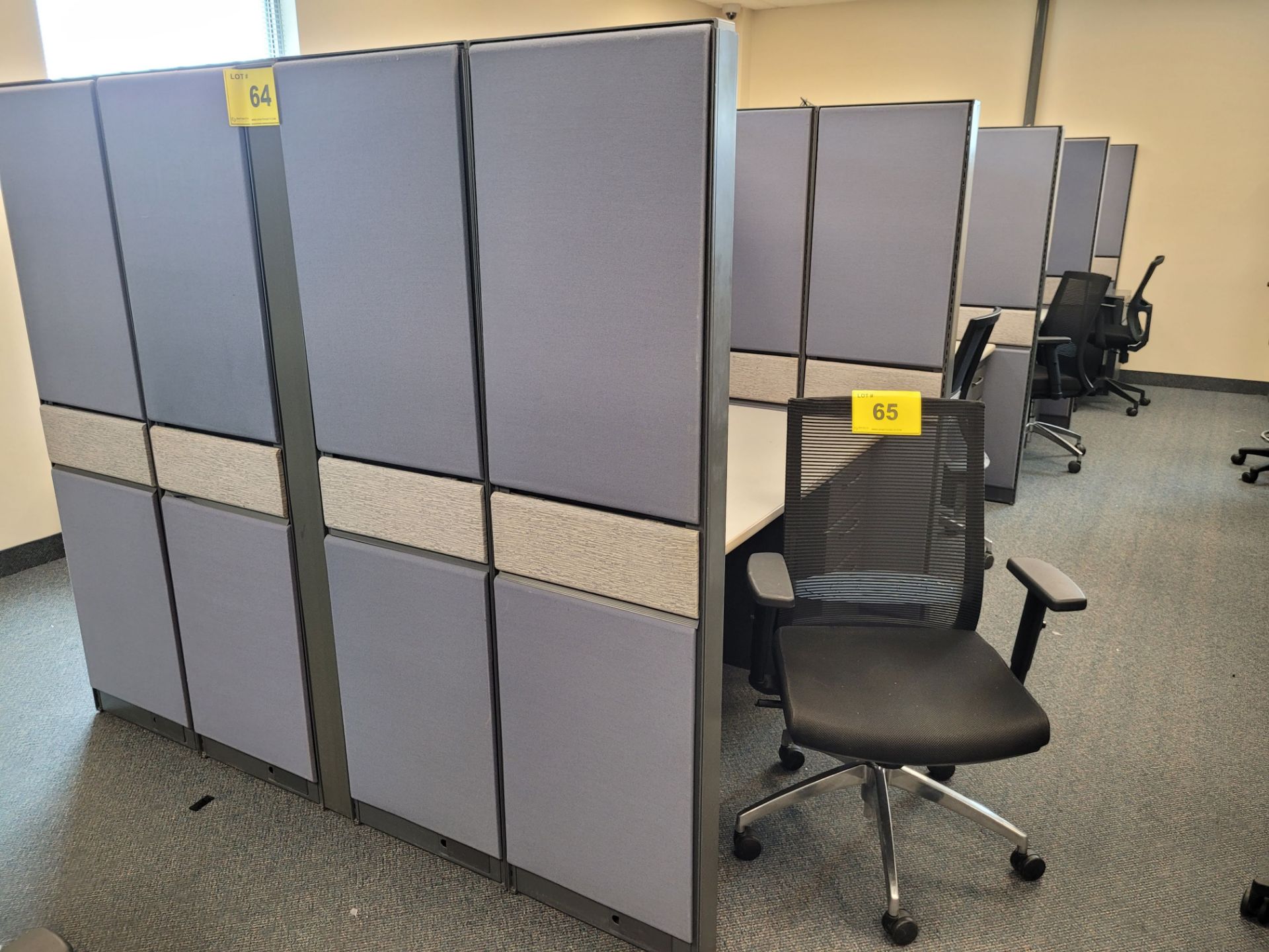 LOT - 6 STATION TEKNION CUBICLE - (NO CHAIRS, NO CONTENTS) - Image 2 of 2