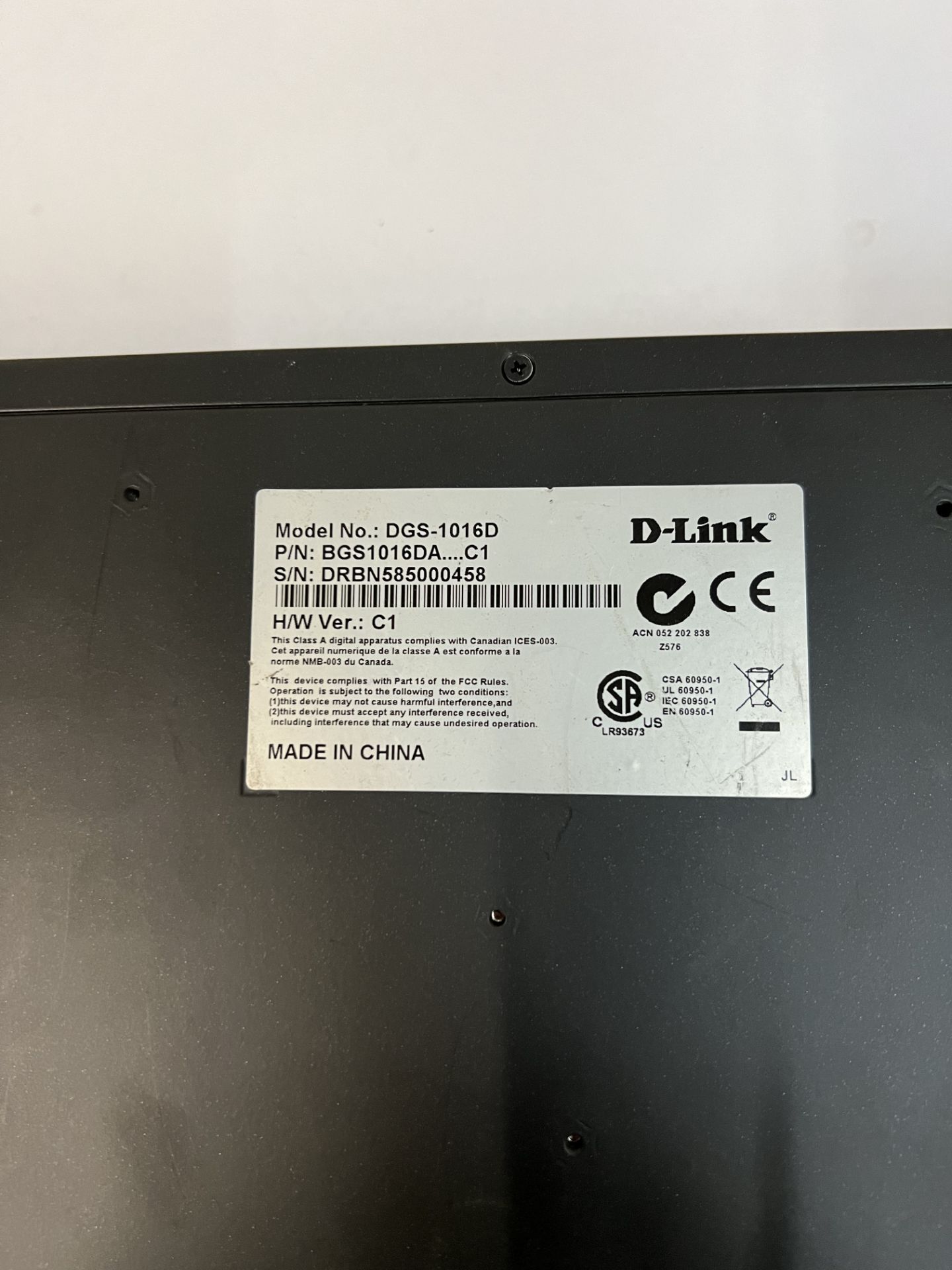 D-LINK DGS-1016D 16-PORT GIGABIT UNMANAGED DESKTOP SWITCH, S/N DRBN585000458 (LOCATED IN TORONTO, - Image 2 of 2