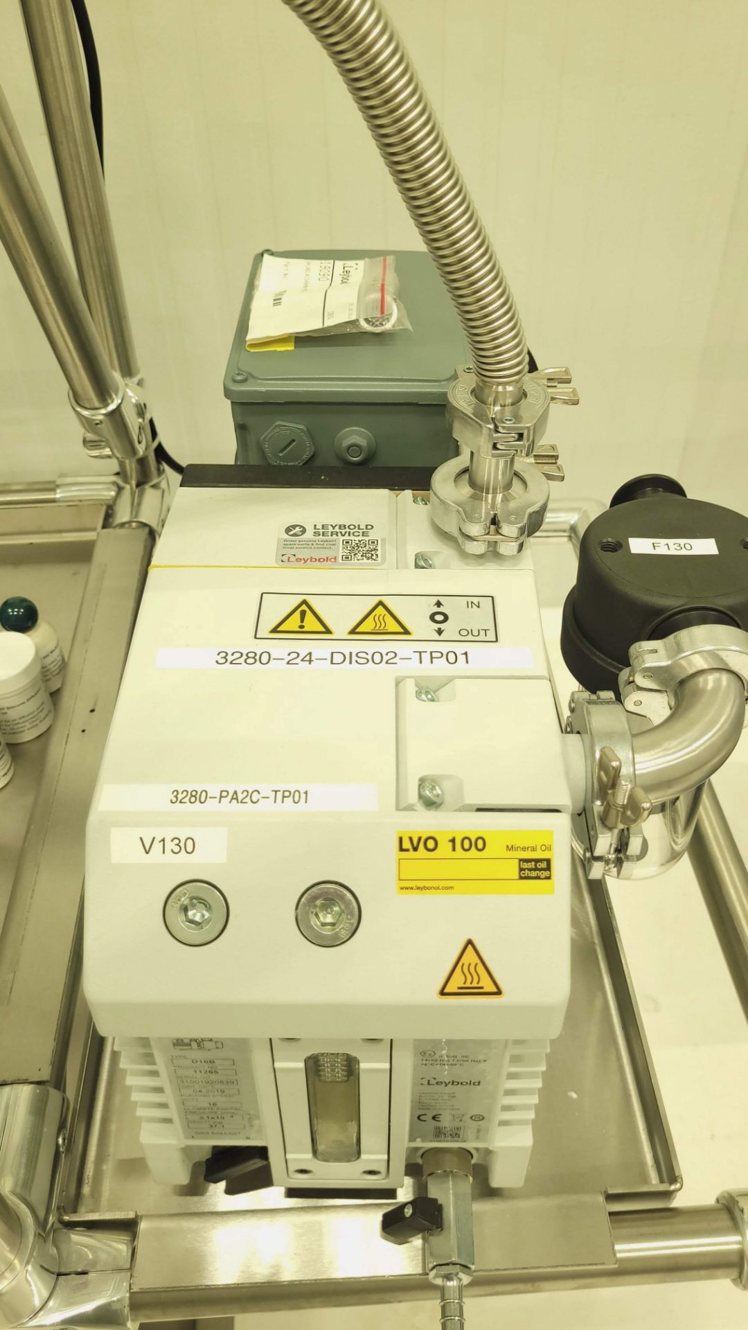 ROOTS SCIENCE VKL 70-5 WIPED FILM SHORT PATH DISTILLATION SYSTEM - 3.5 L/H MAX. FEED RATE, 1.3 L/H - Image 7 of 23