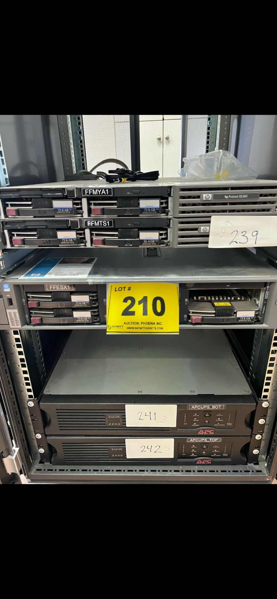 HP PROLIANT DL360 G4 SERVER, S/N 2UX54101HY (LOCATED IN TORONTO, ONTARIO)