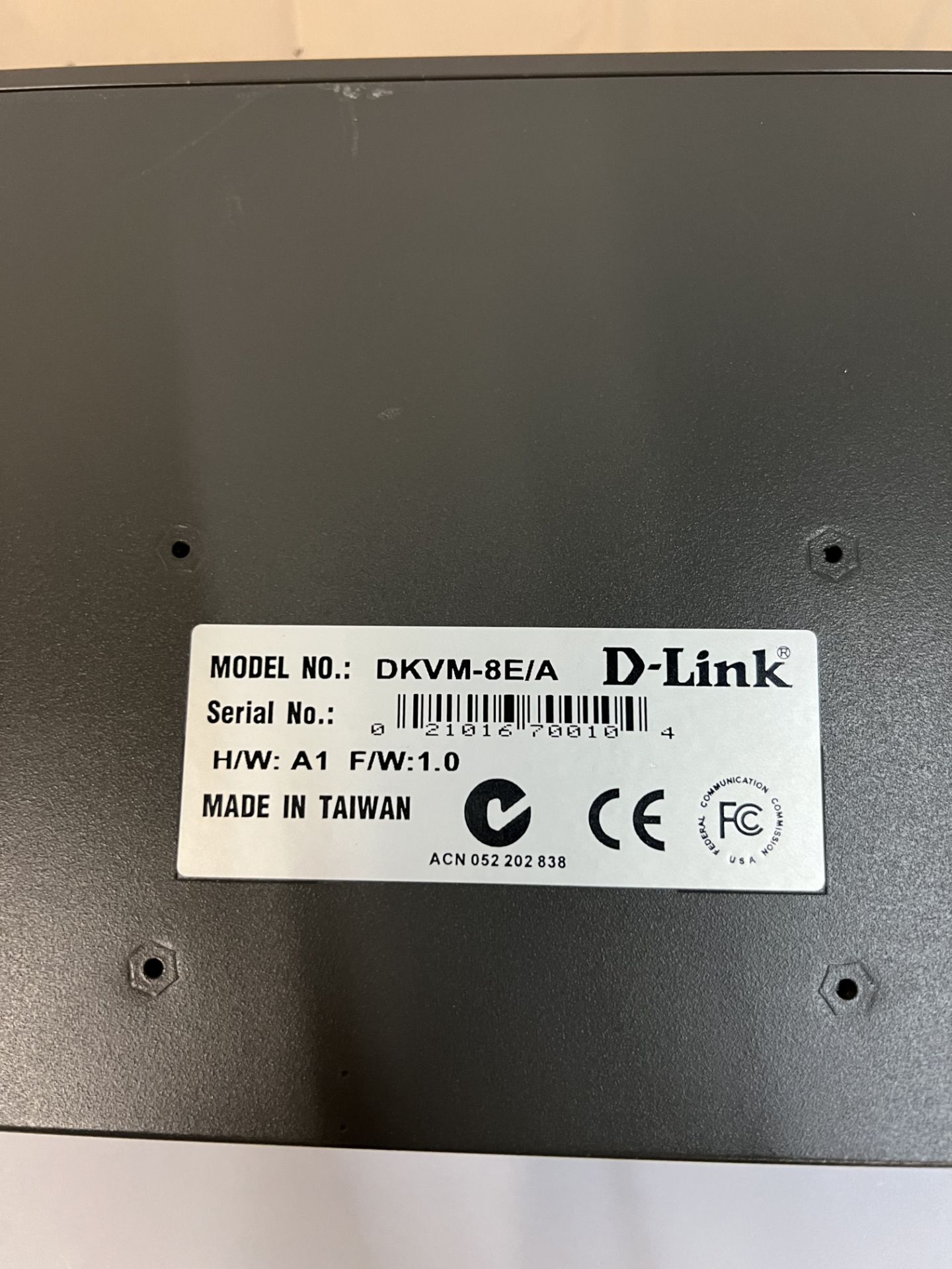 D-LINK DKVM-8E/A 8-PORT KVM SWITCH (INCLUDES POWER CORD), S/N 21016700104 (LOCATED IN TORONTO, - Image 2 of 2