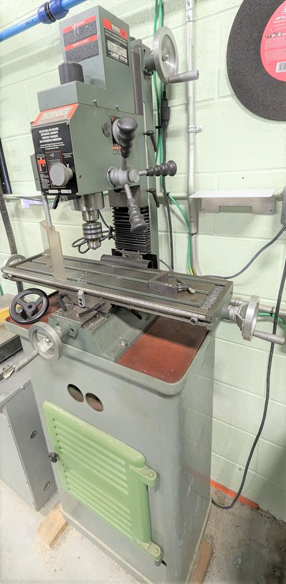 2012 KING INDUSTRIAL KC-20VS MILLING DRILLING MACHINE WITH DIGITAL READOUTS, S/N 0912 (RIGGING - Image 3 of 10