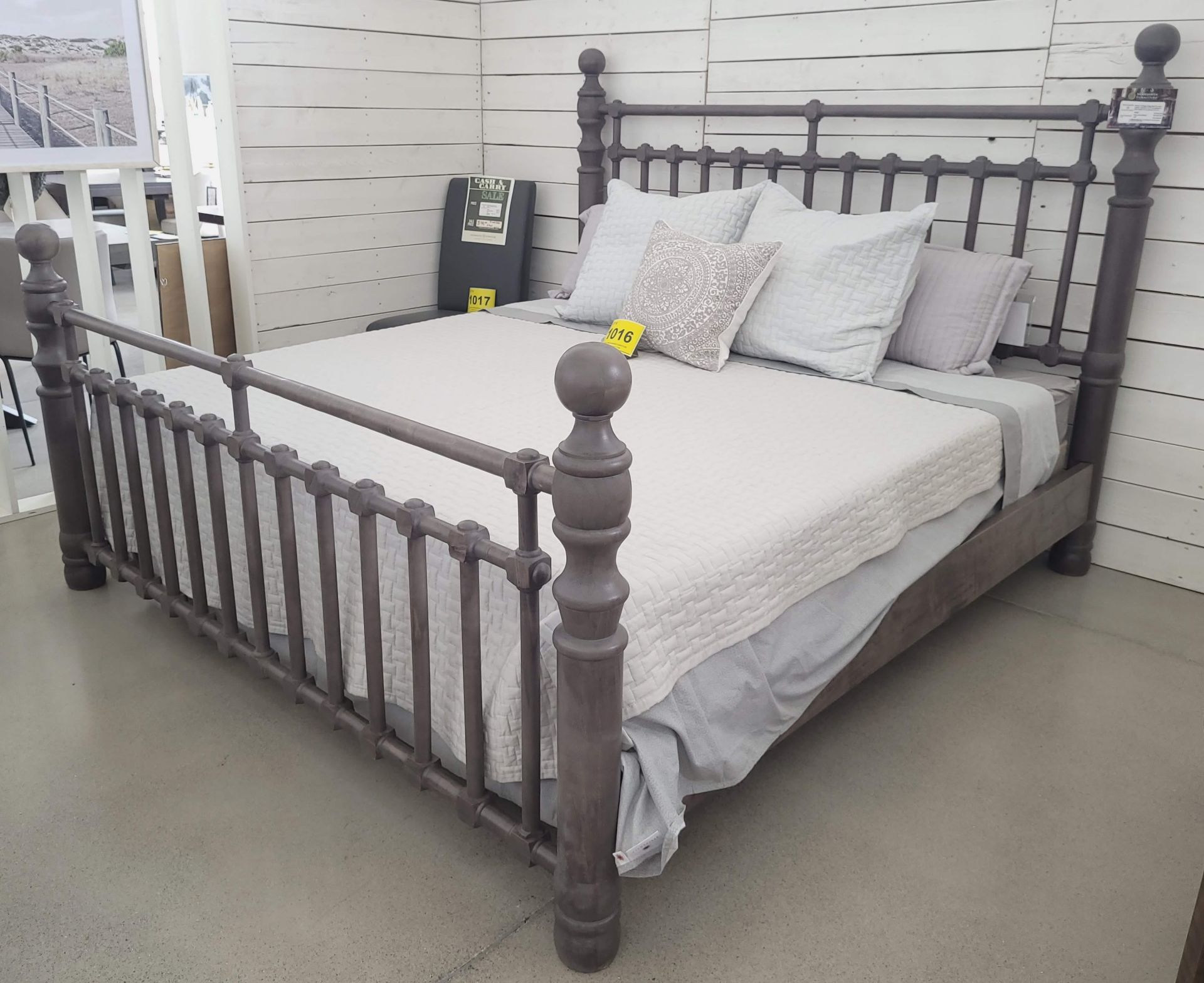 STONE COTTAGE KING BED TURNED POSTER SPINDLE IN WEATHERED CHARCOAL W/BEDDING - MSRP $9,843.00 - Image 5 of 6