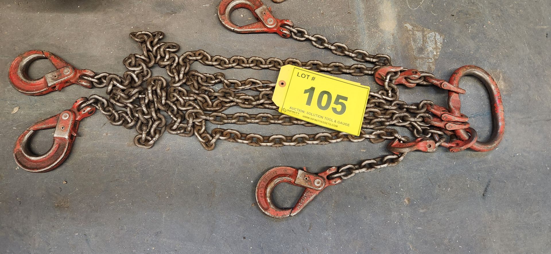 LOT - (4) LIFTING CHAINS